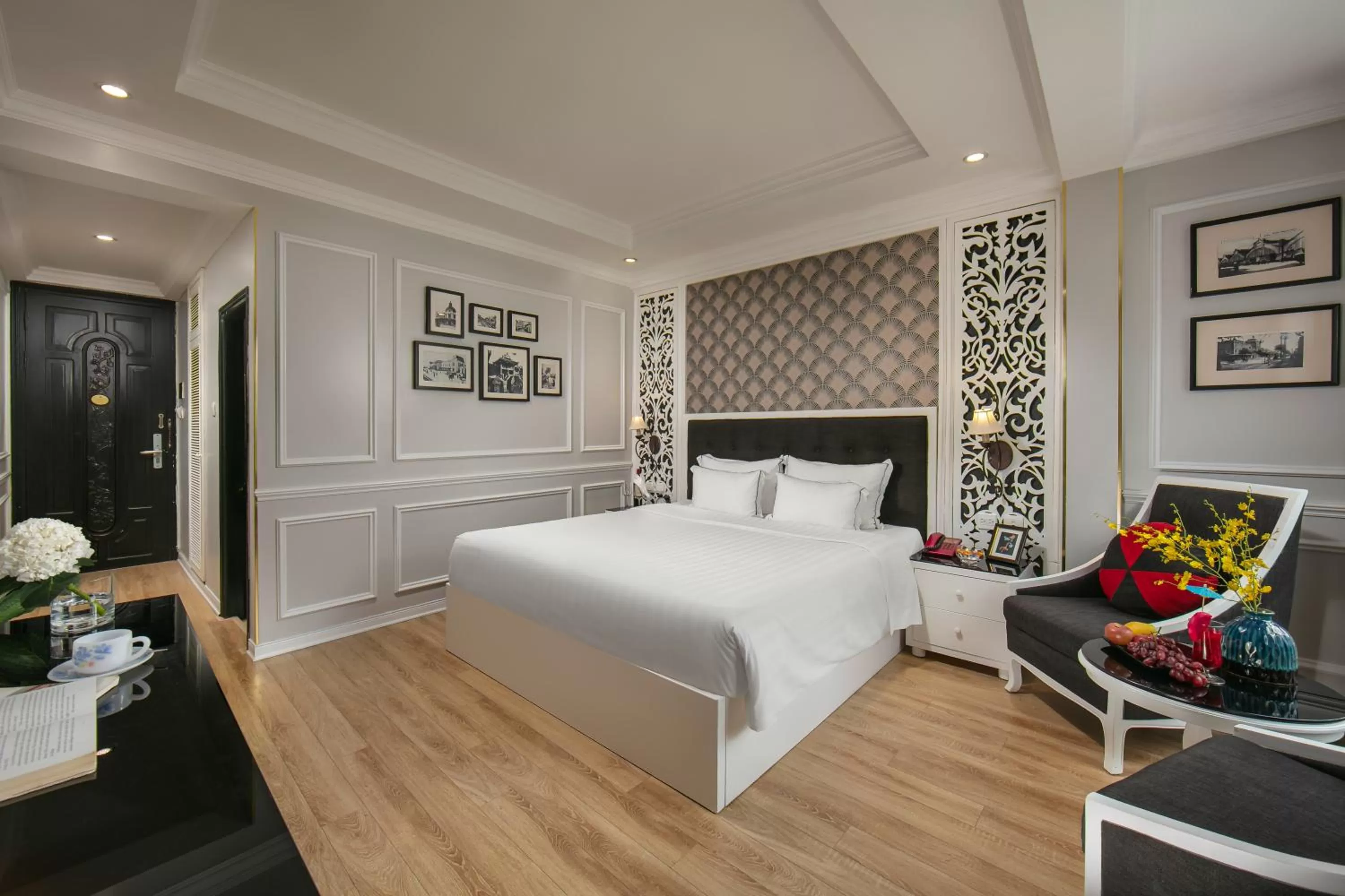 Photo of the whole room, Bed in Lavender Central Hotel & Spa Hanoi