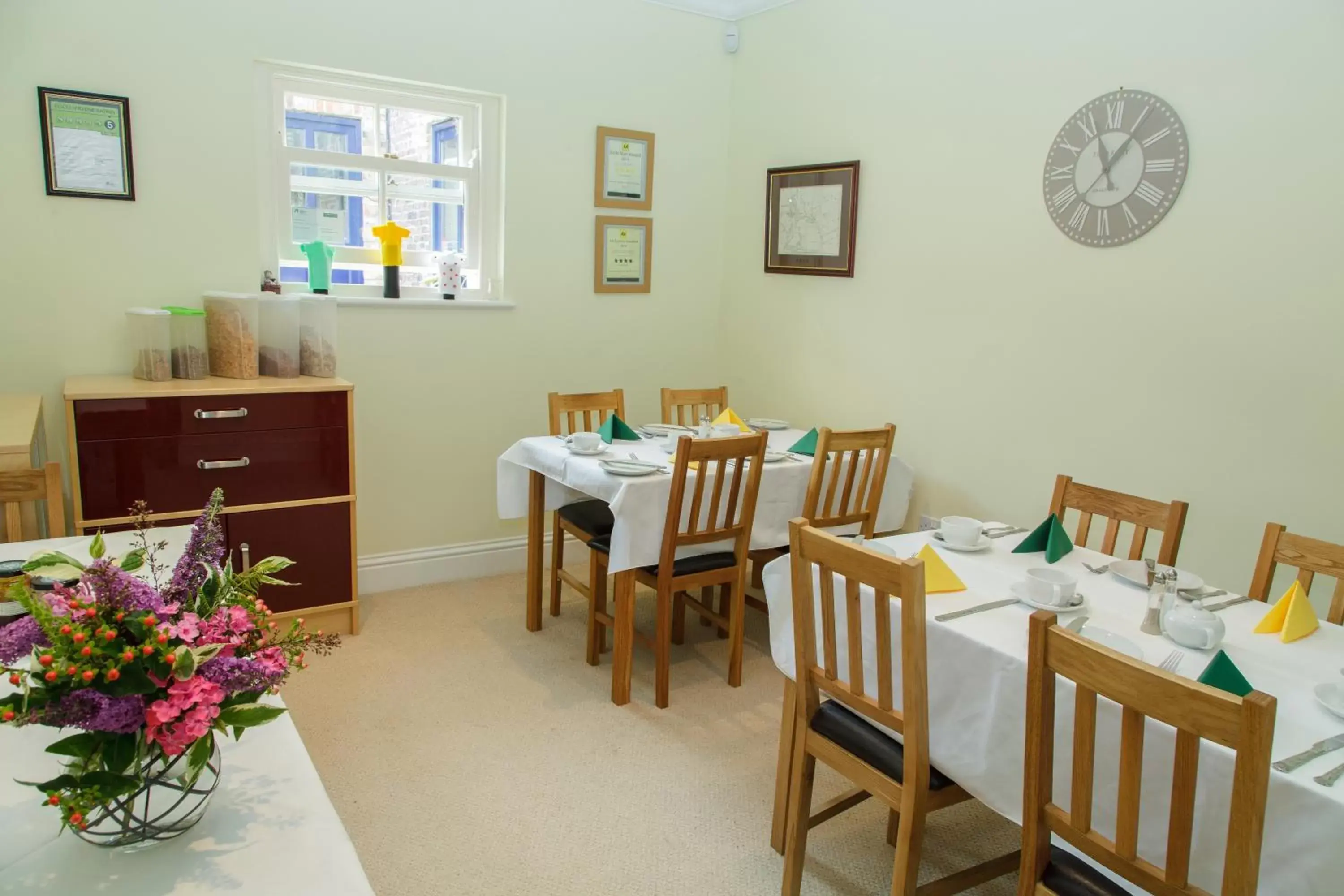 Dining area, Restaurant/Places to Eat in Newsham Grange Farm