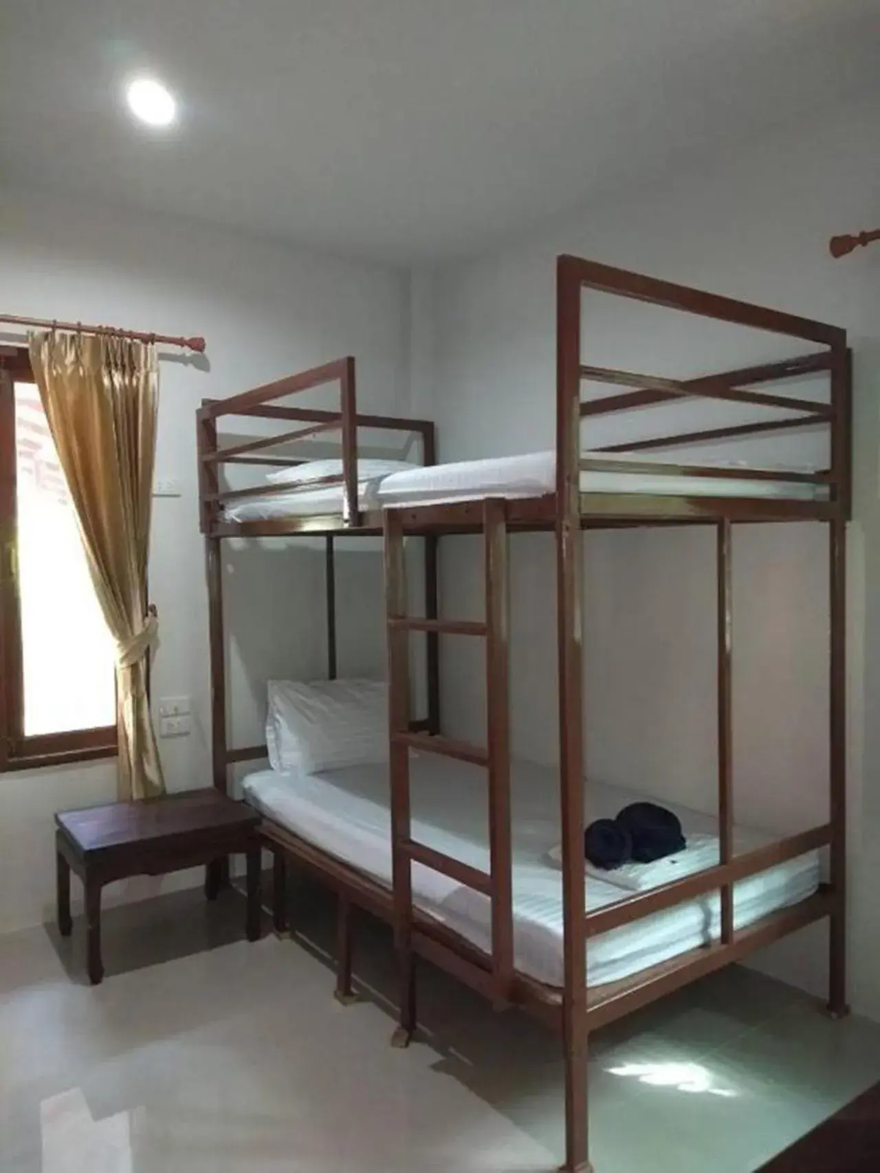 Bunk Bed in Lanta Cottage