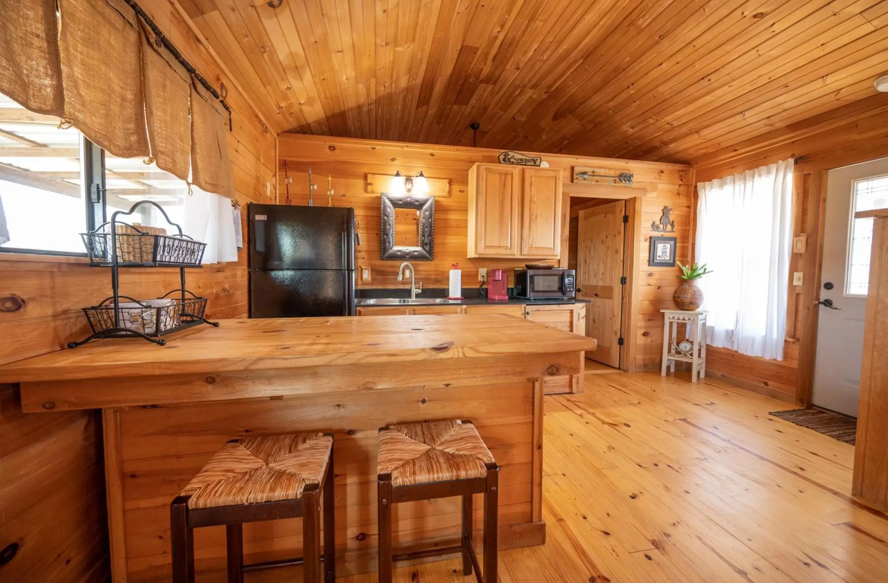 Kitchen/Kitchenette in City on a Hill at Spring Creek