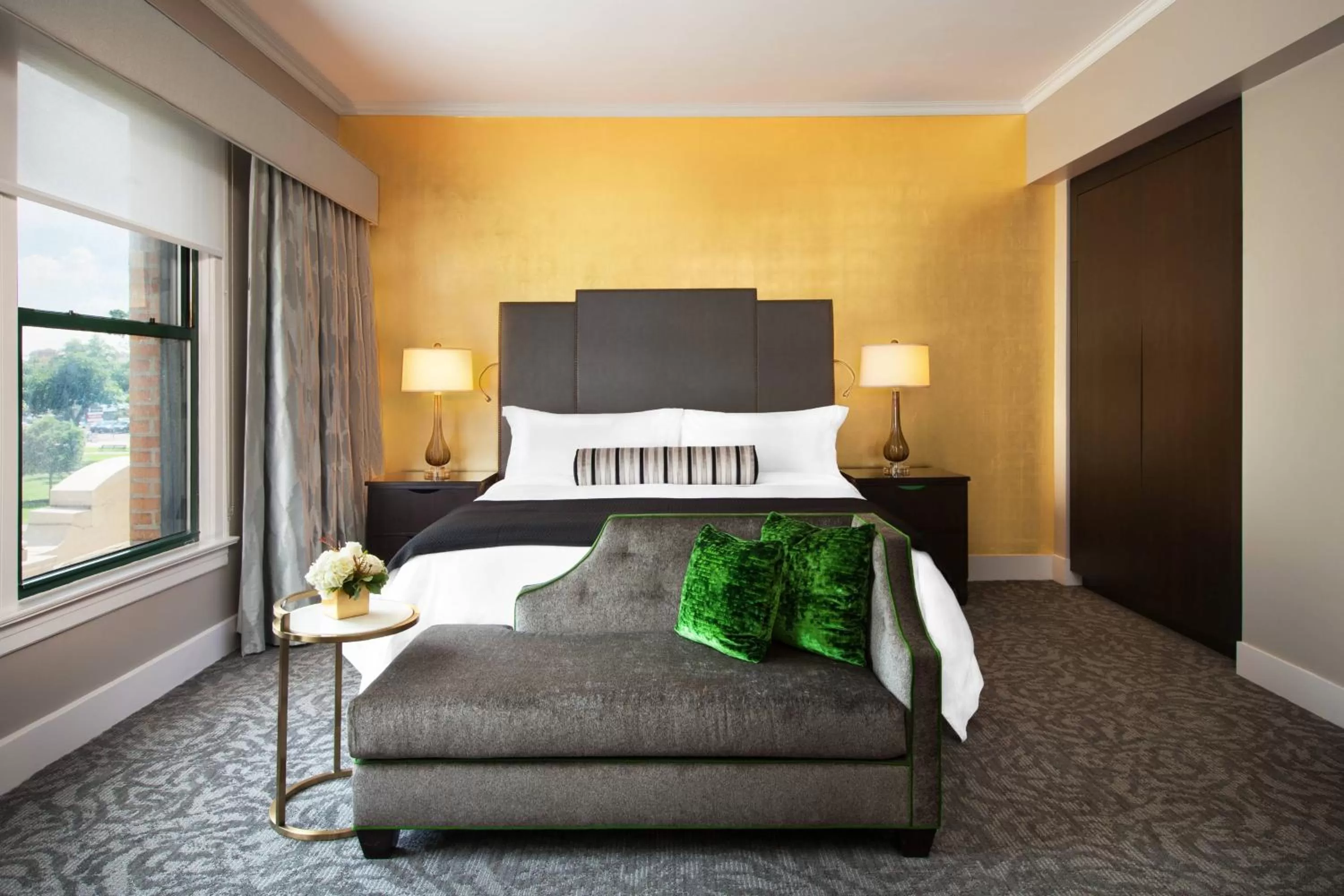 Bedroom, Bed in The St. Anthony, a Luxury Collection Hotel, San Antonio
