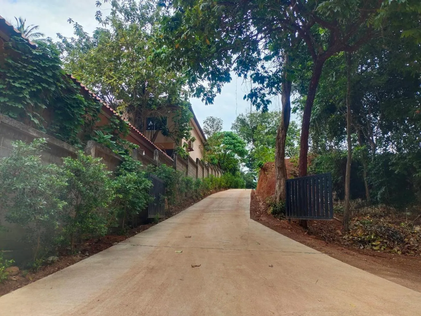 Facade/entrance in Lanta Miami Resort - SHA Extra Plus