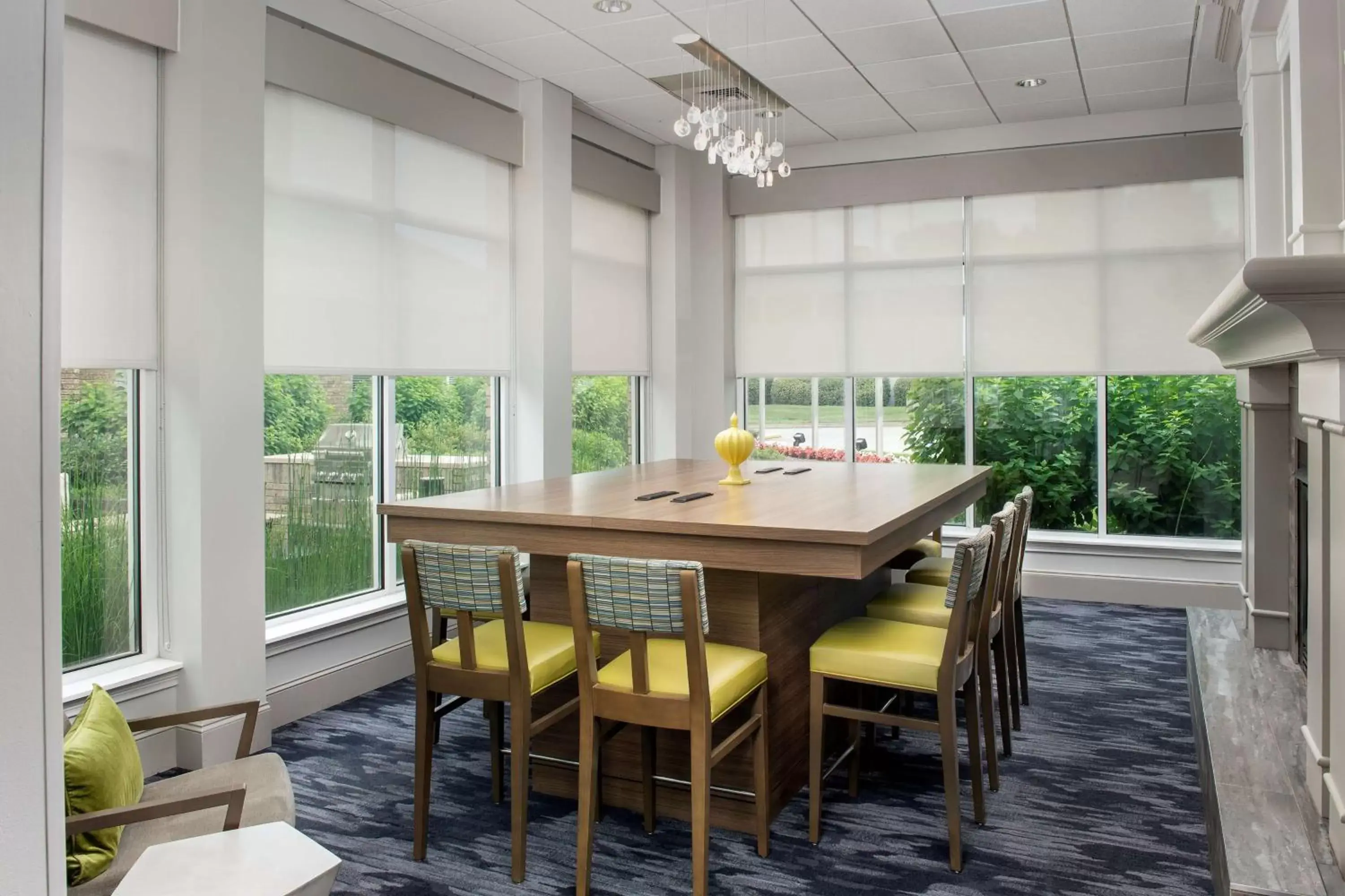 Lobby or reception, Dining Area in Hilton Garden Inn Knoxville West/Cedar Bluff