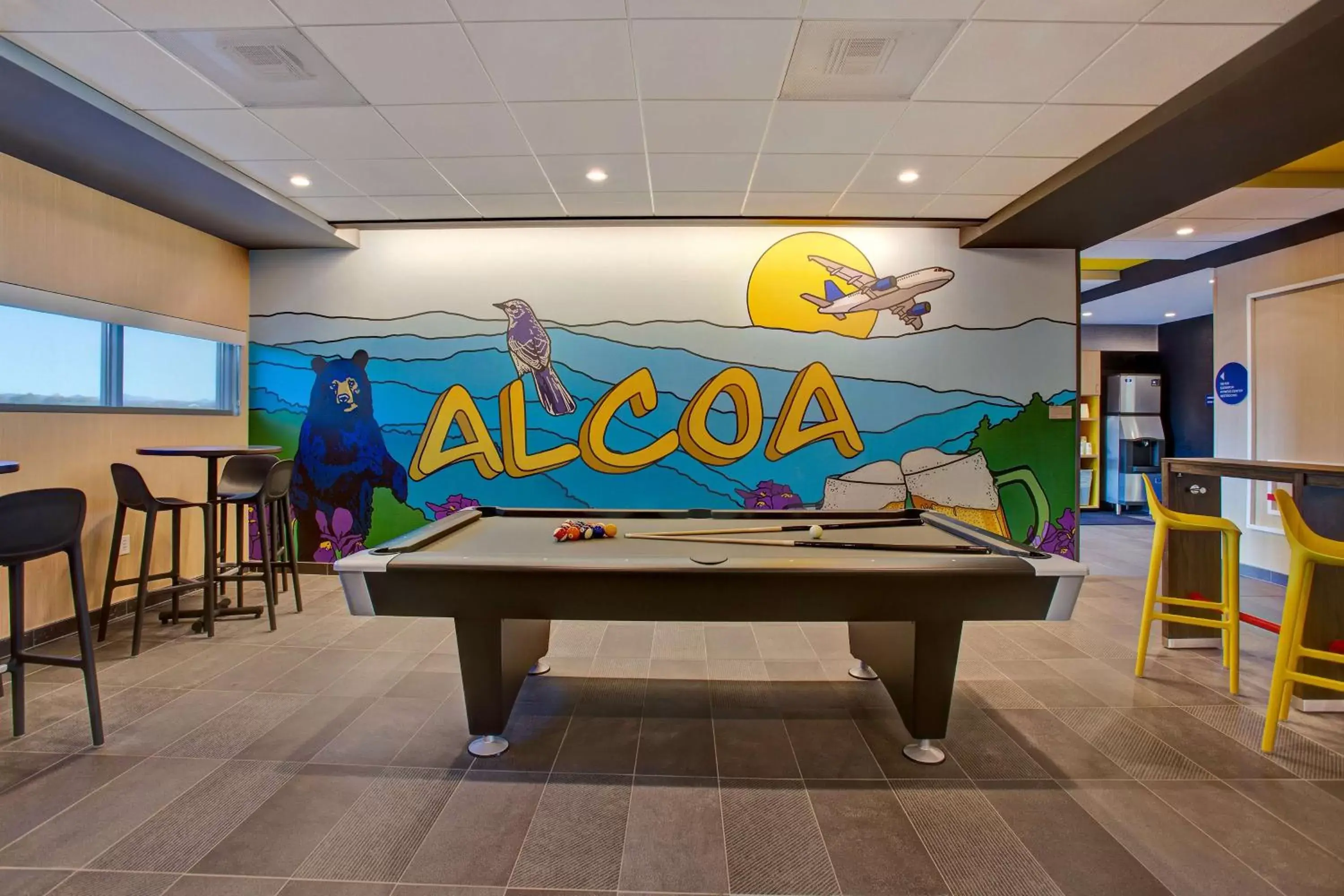 Lobby or reception, Billiards in Tru By Hilton Alcoa Knoxville Airport, Tn