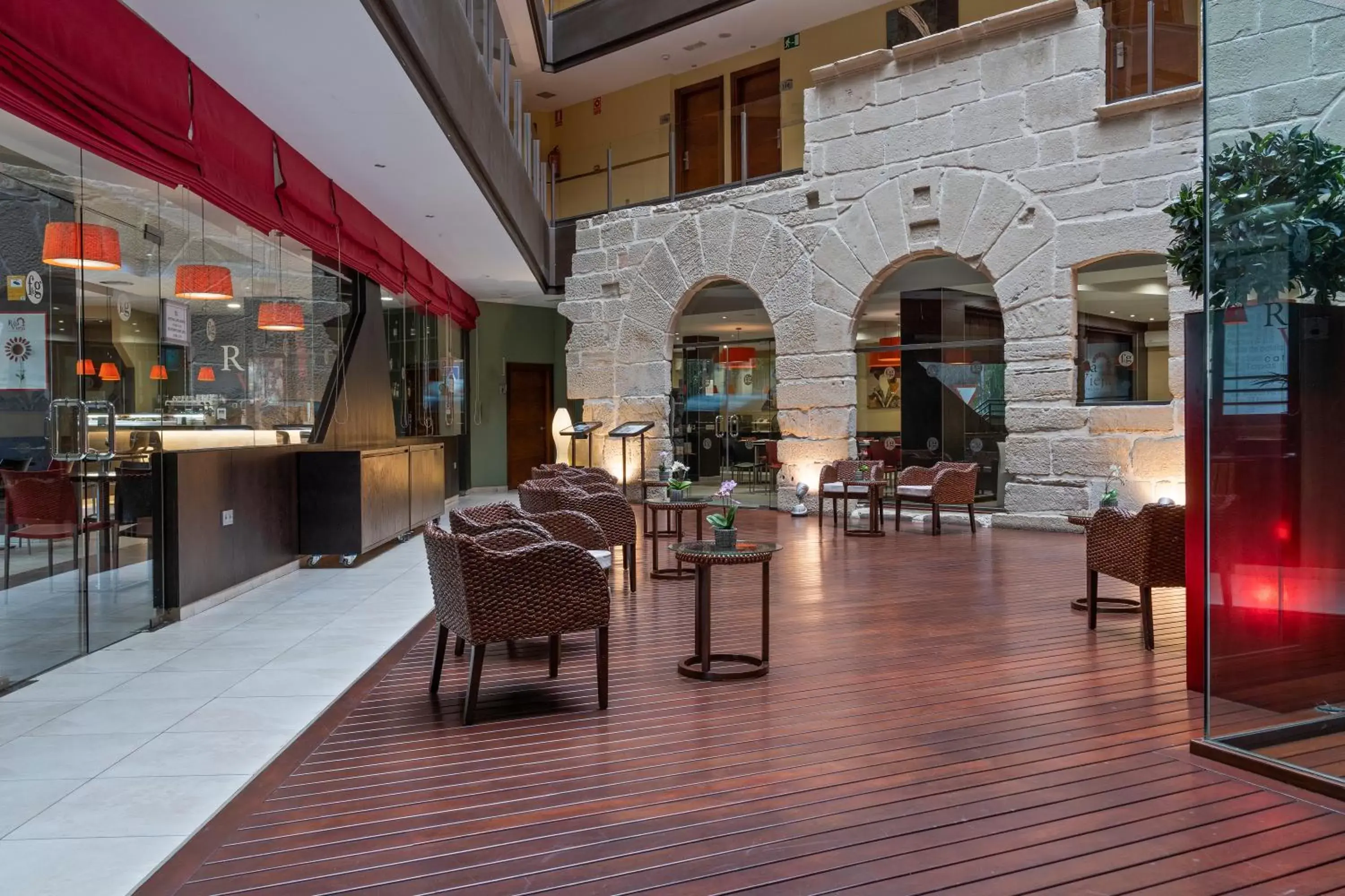 Living room, Restaurant/Places to Eat in F&G Logroño