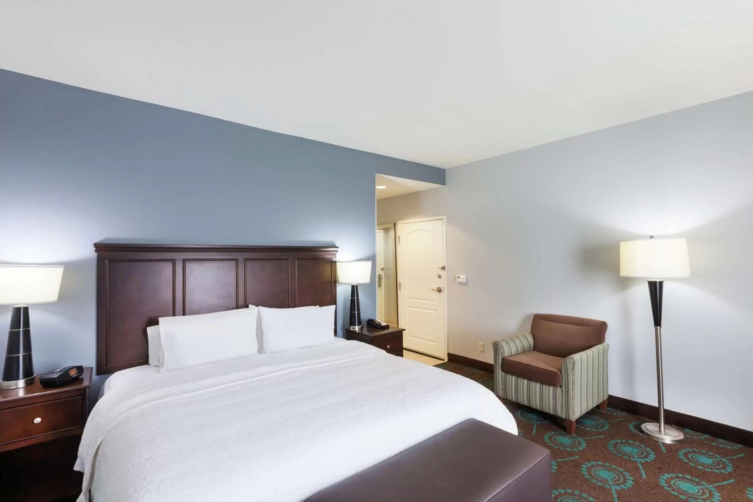 Photo of the whole room, Bed in Hampton Inn & Suites Shreveport/Bossier City at Airline Drive