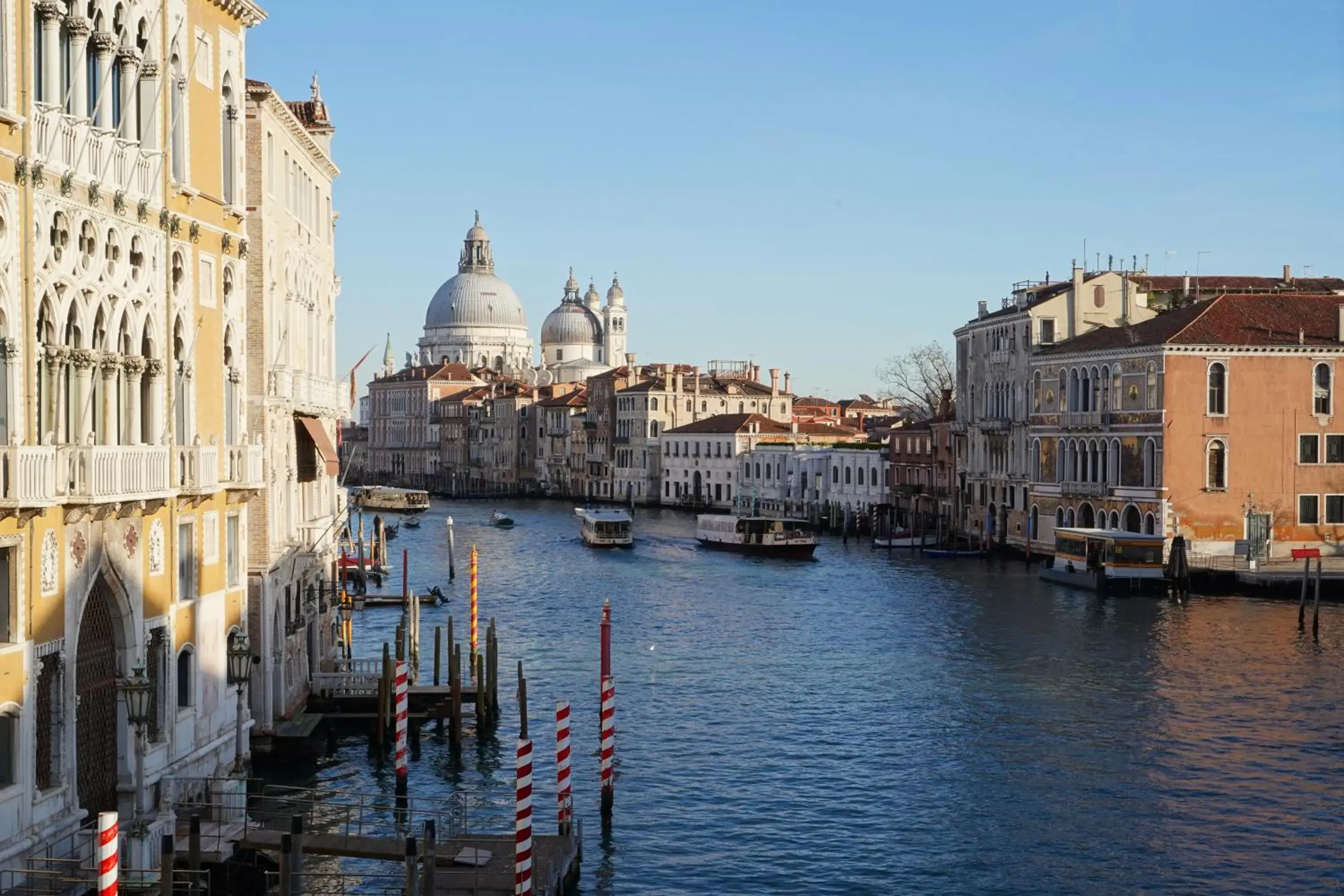 City view in Granda Sweet Suites City view in Granda Sweet Suites