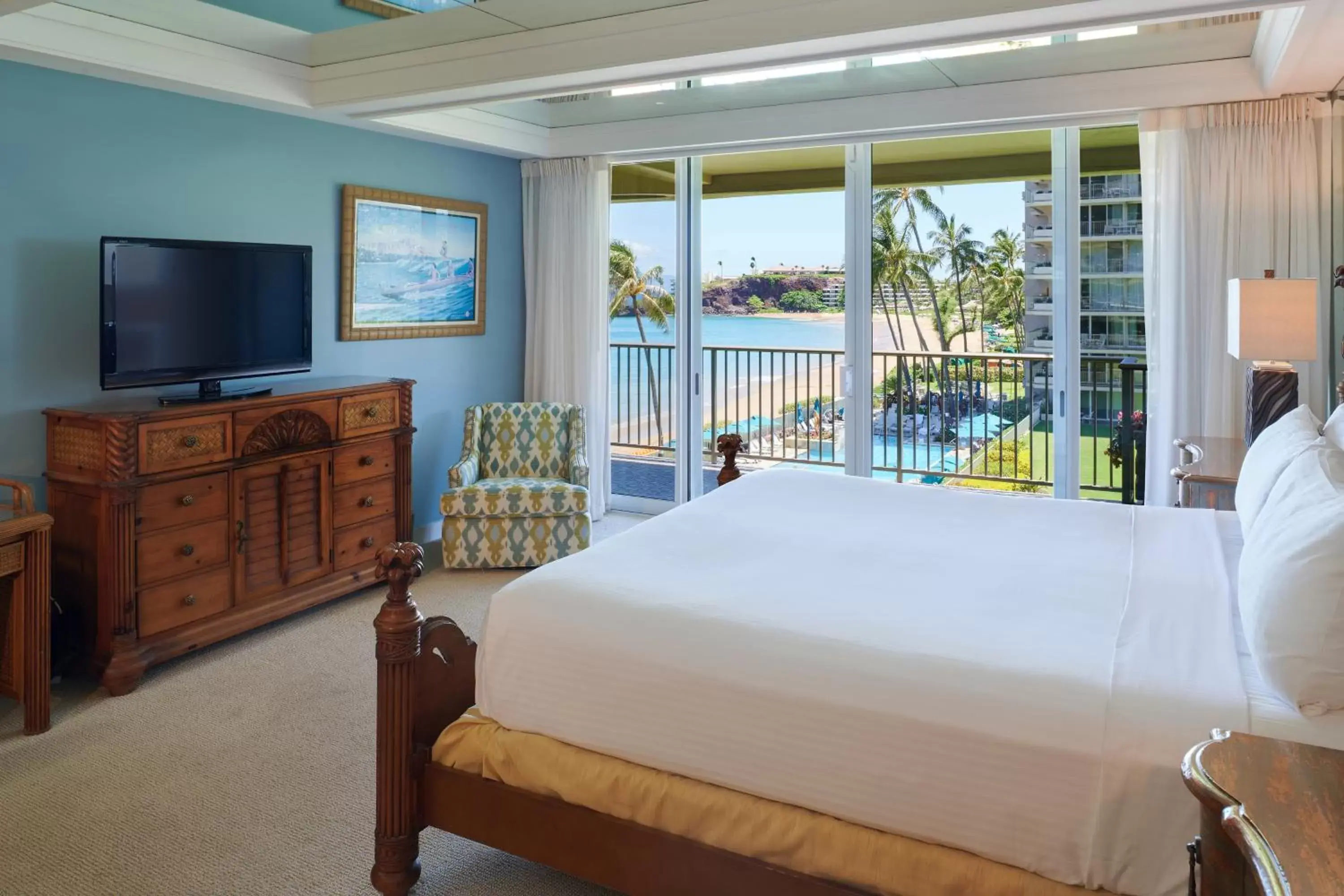 View (from property/room), Bed in Aston at The Whaler on Kaanapali Beach