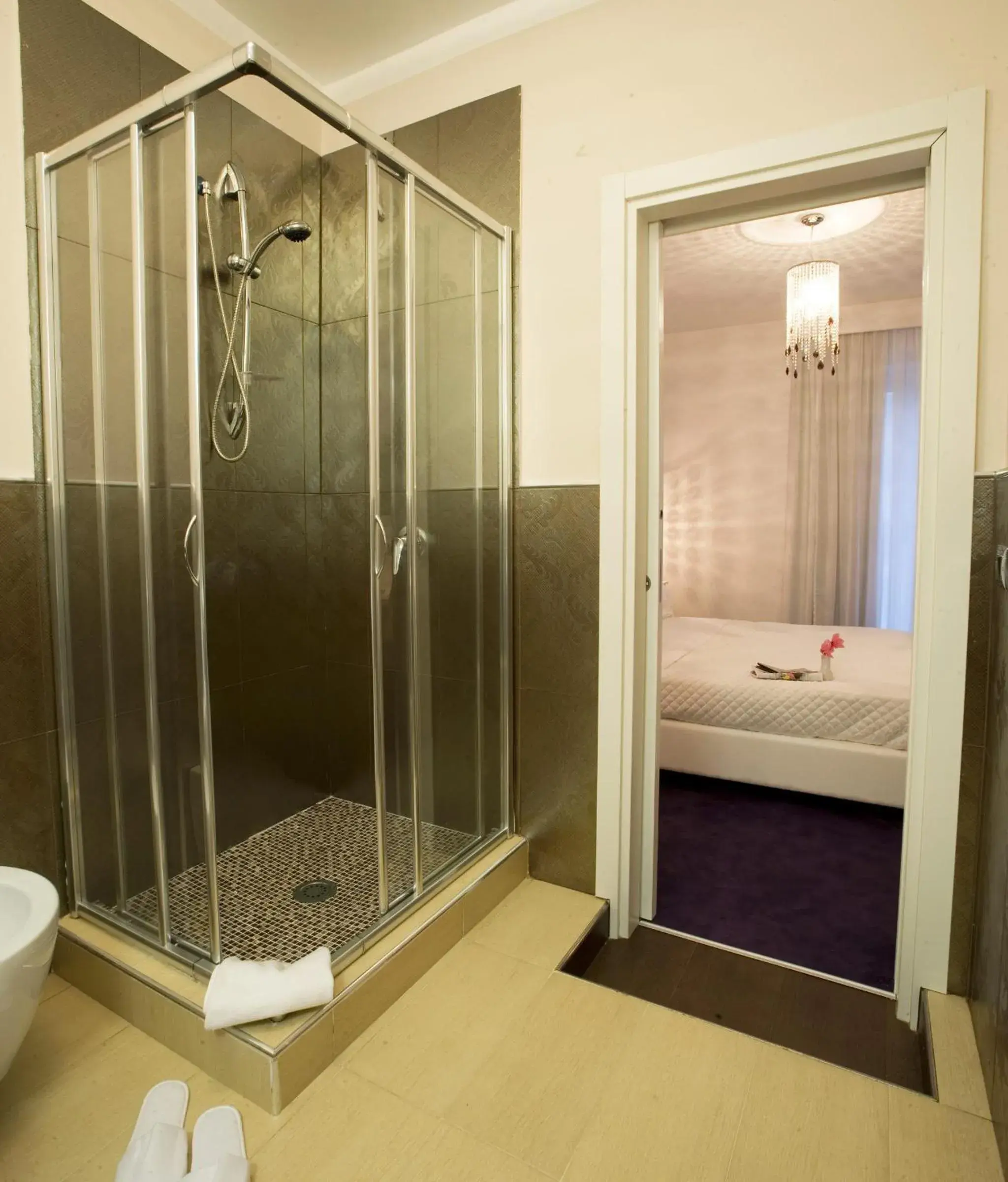Bathroom in Hotel Bruman