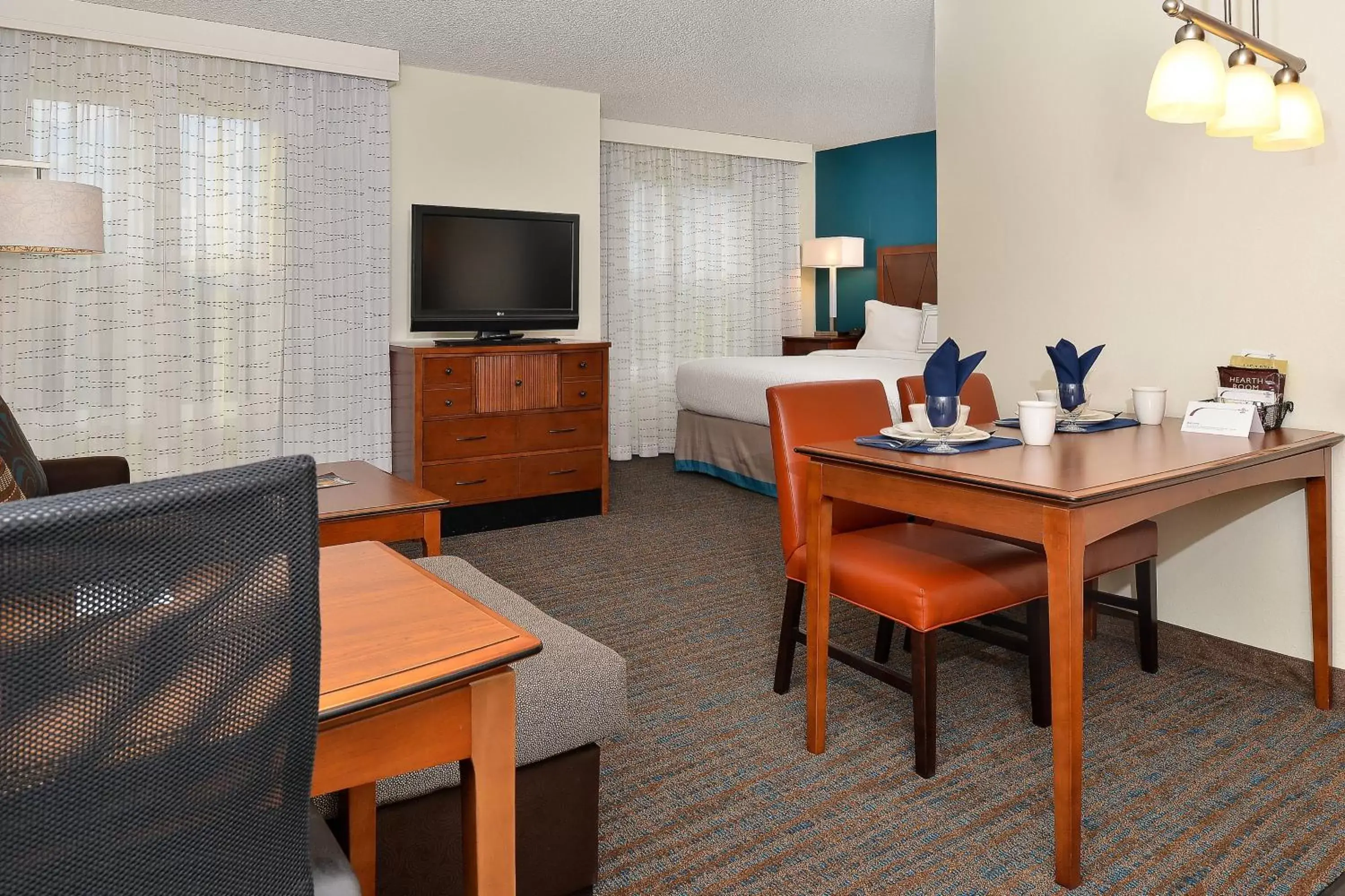 Photo of the whole room, TV/Entertainment Center in Residence Inn by Marriott Denver Airport at Gateway Park