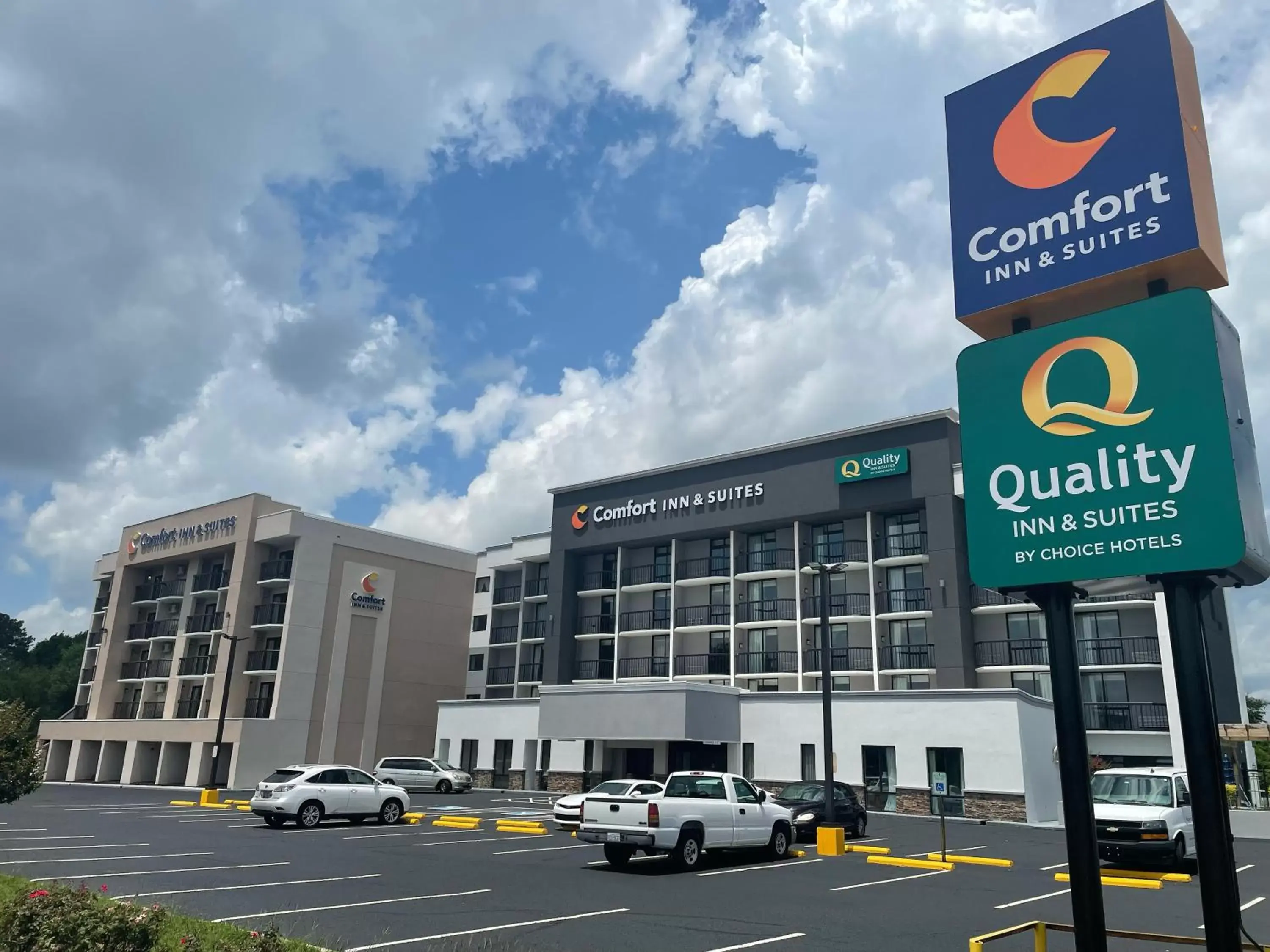 Property building in Comfort Inn & Suites Spring Lake - Fayetteville near Fort Bragg Property building in Comfort Inn & Suites Spring Lake - Fayetteville near Fort Bragg