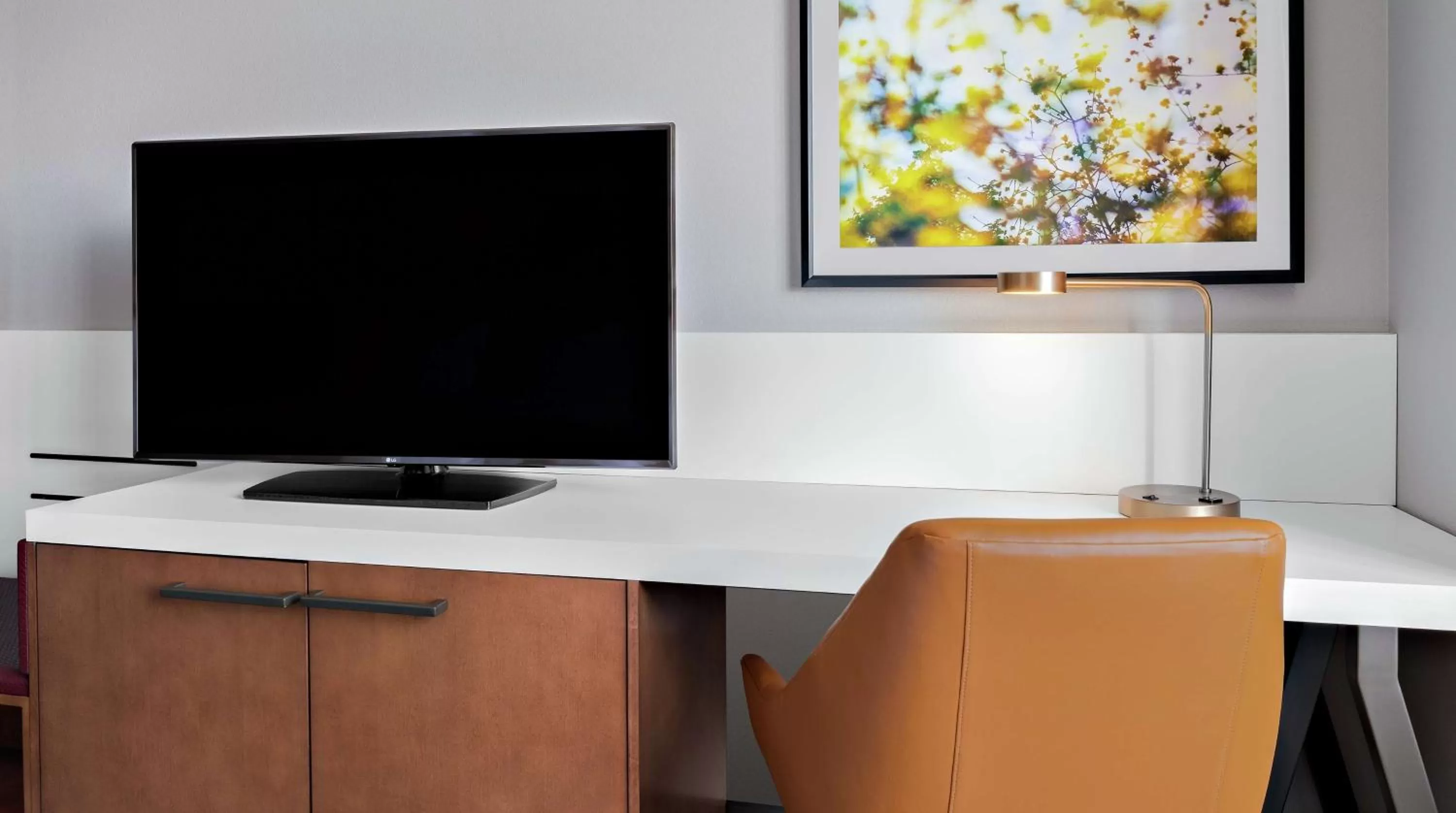 Bedroom in Hilton Garden Inn Chicago McCormick Place