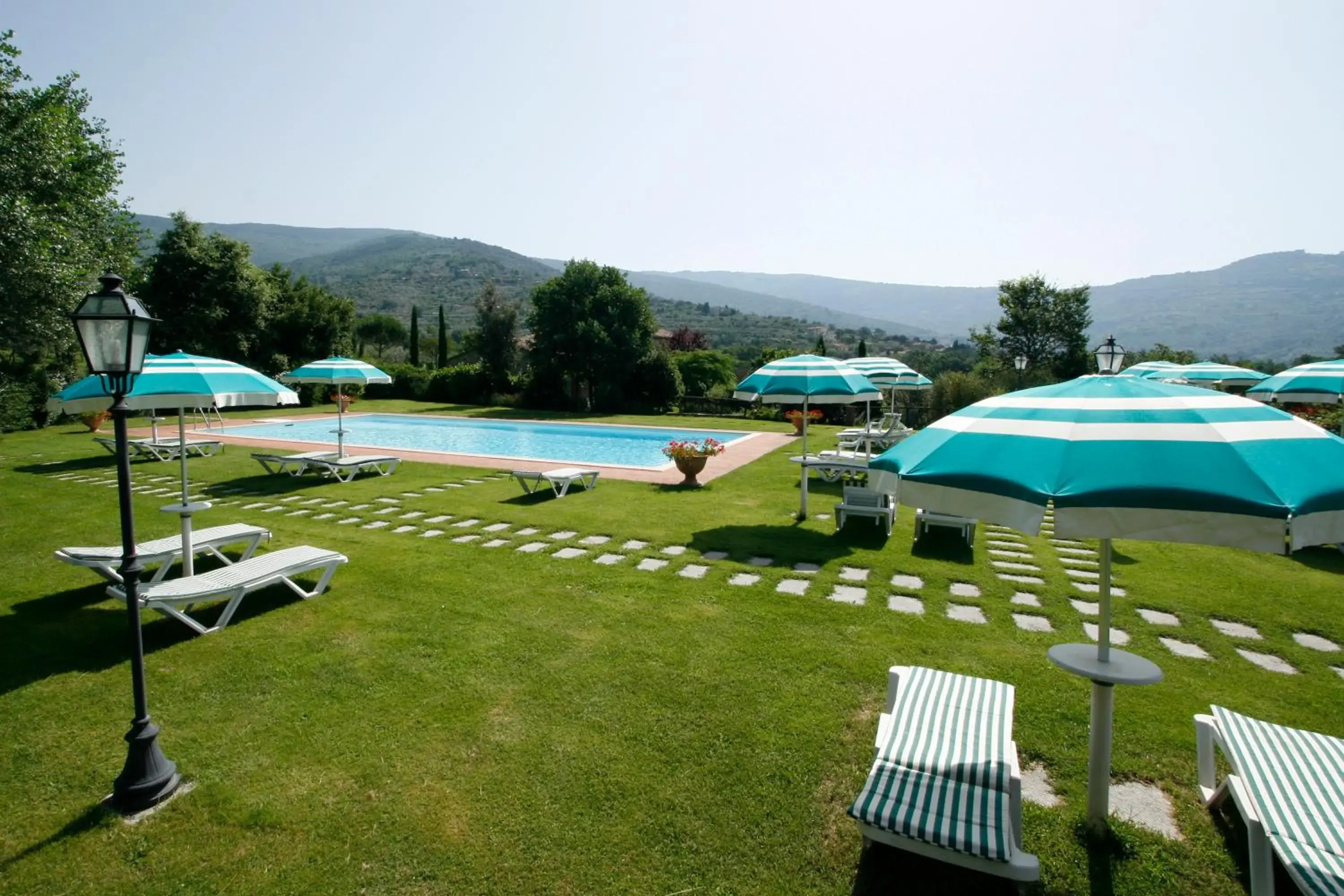 Swimming Pool in Relais Borgo San Pietro