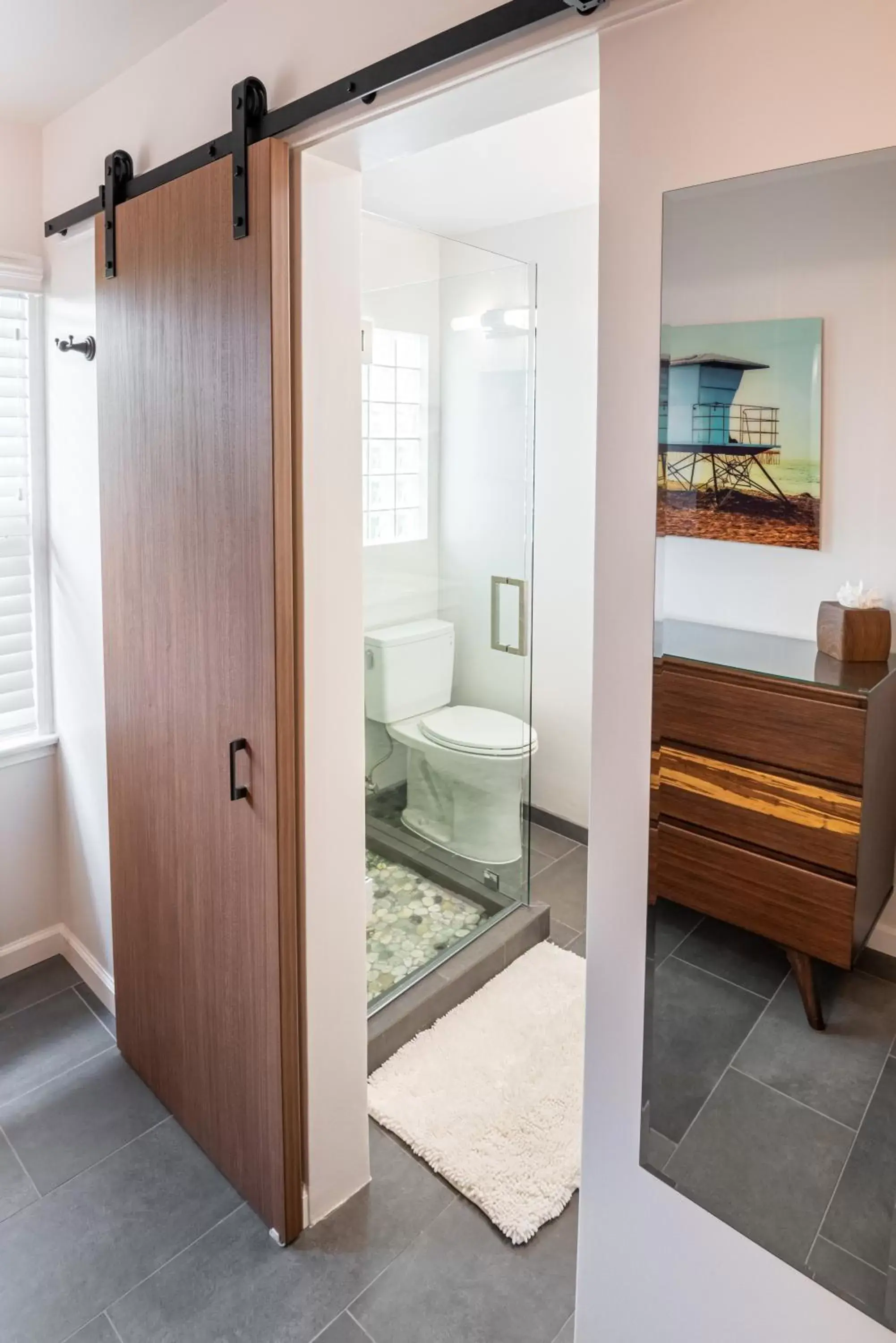 Shower, Bathroom in Harbor House Inn