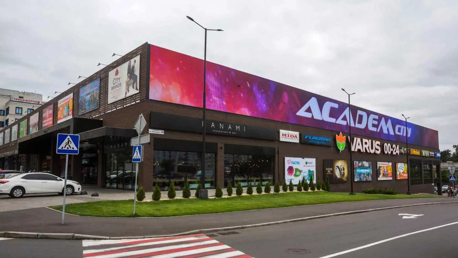 Property Building in Be The One Hotel