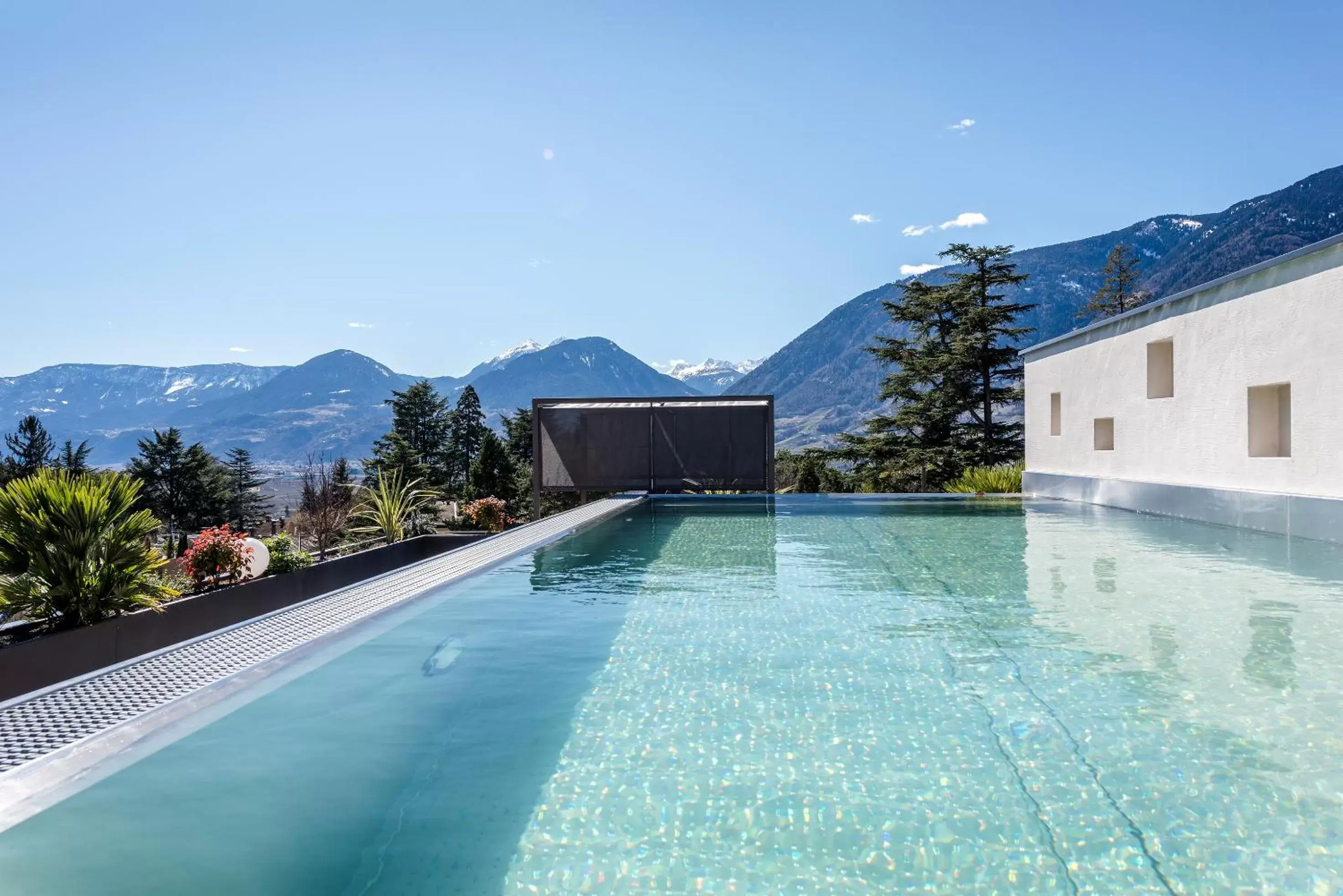 Swimming Pool in Hotel Ansitz Plantitscherhof