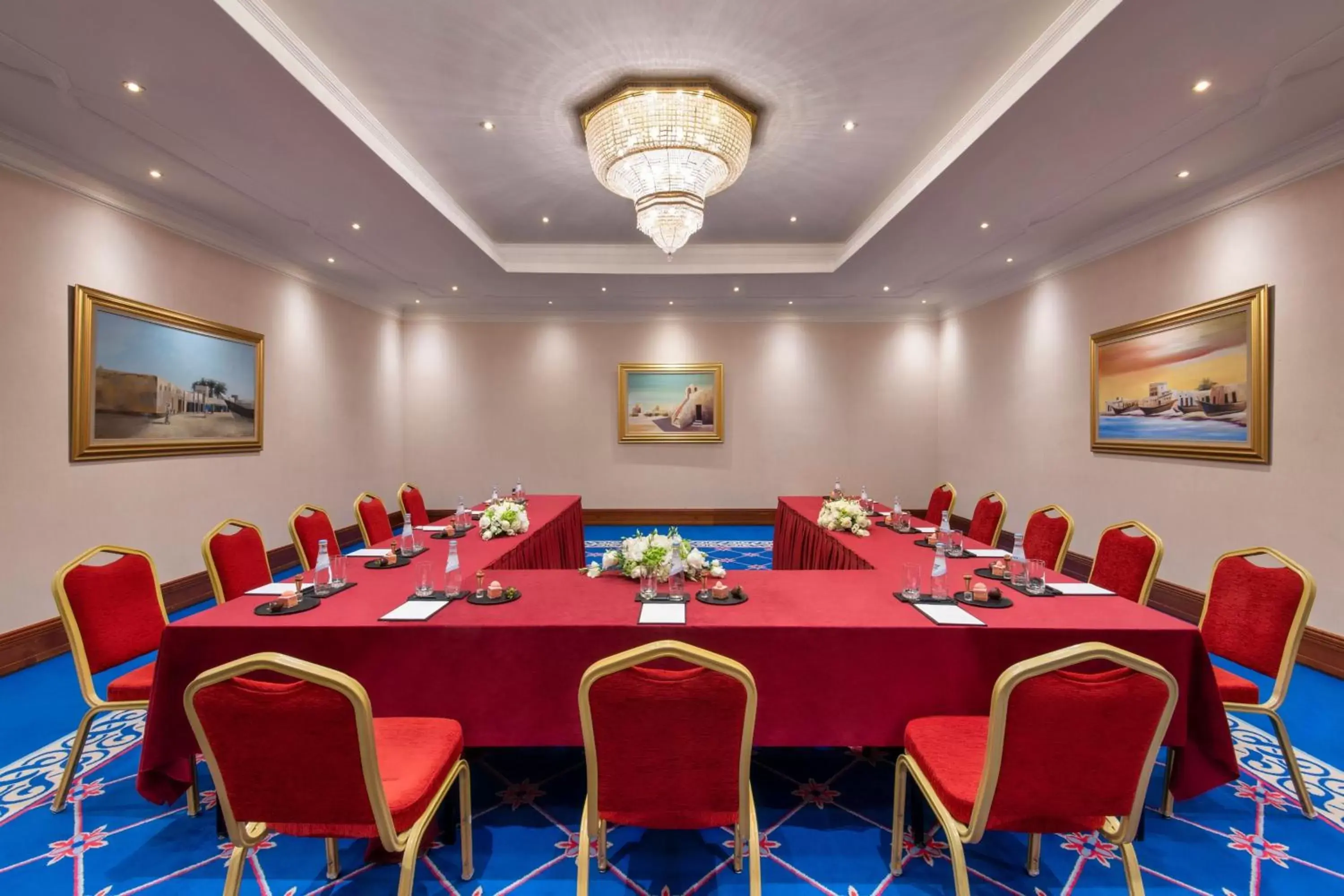 Meeting/conference room in Sheraton Grand Doha Resort & Convention Hotel