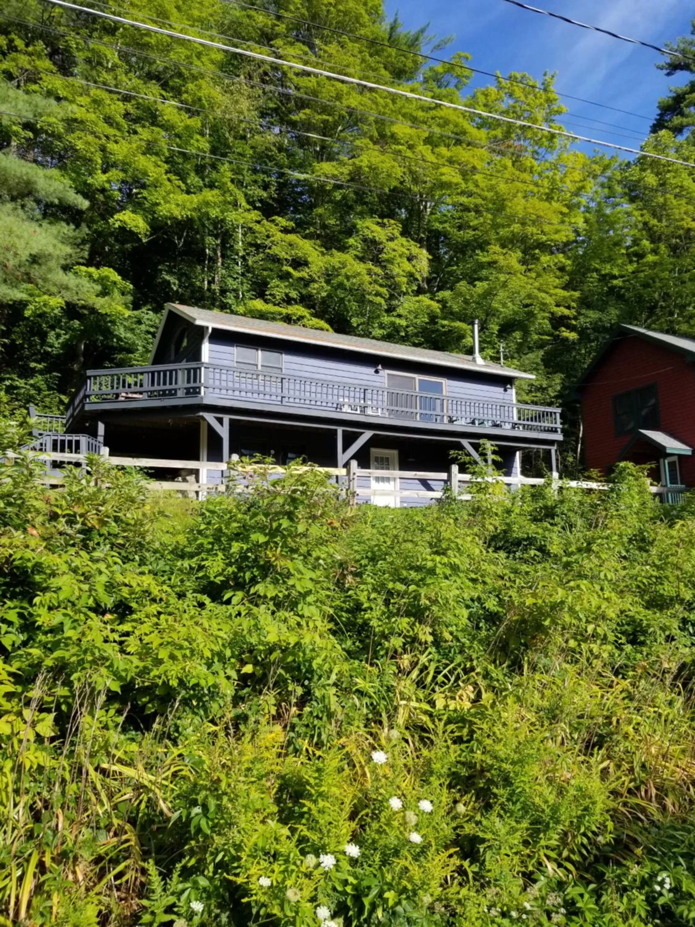 Property Building in Trails End Inn