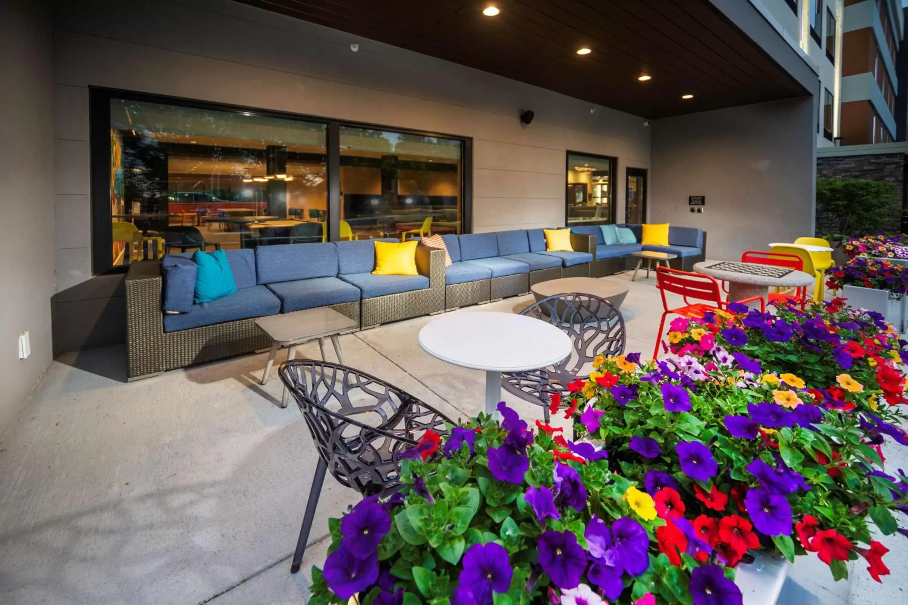 Patio in Home2 Suites By Hilton Minneapolis-Mall of America