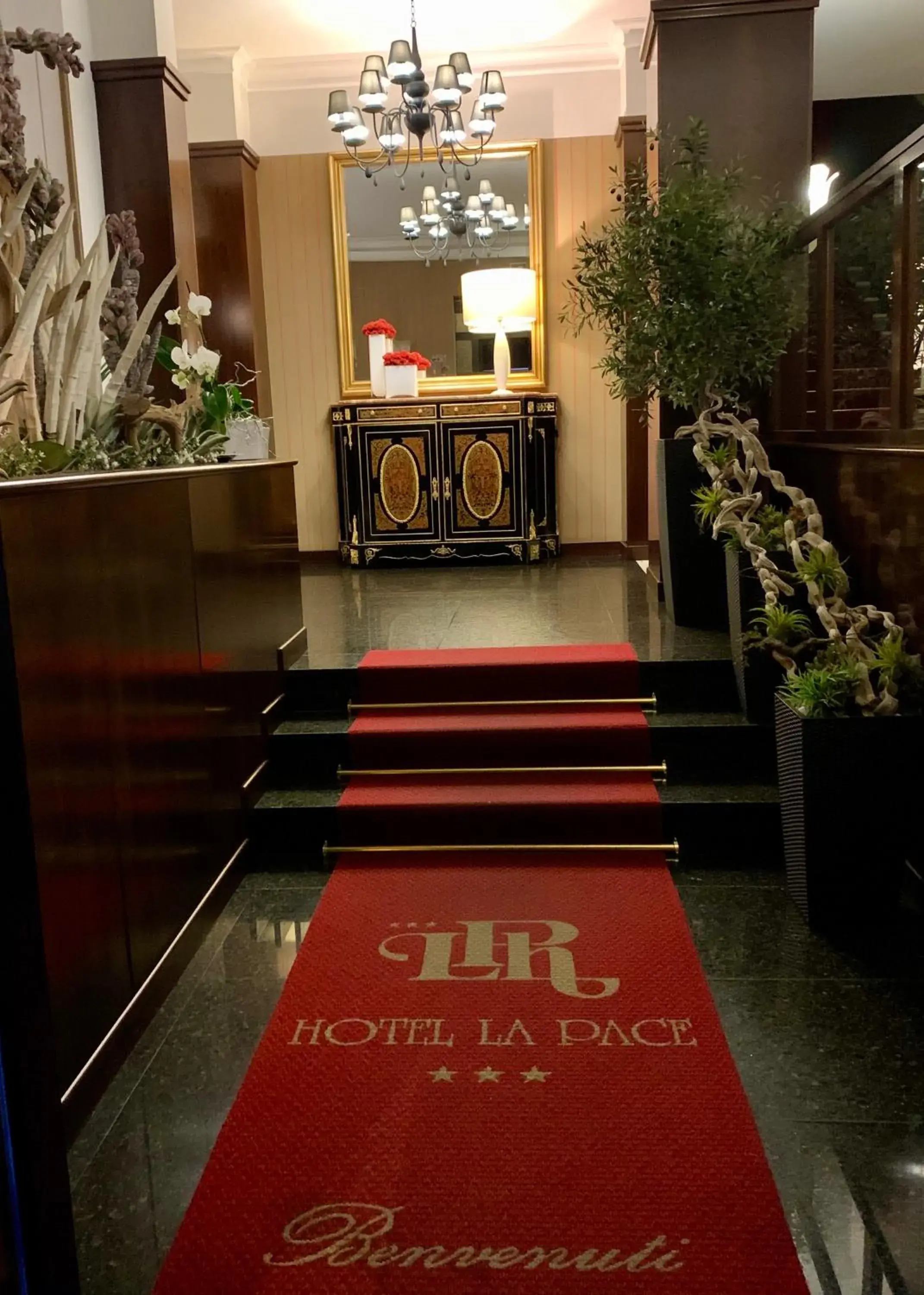 Lobby/Reception in Hotel La Pace