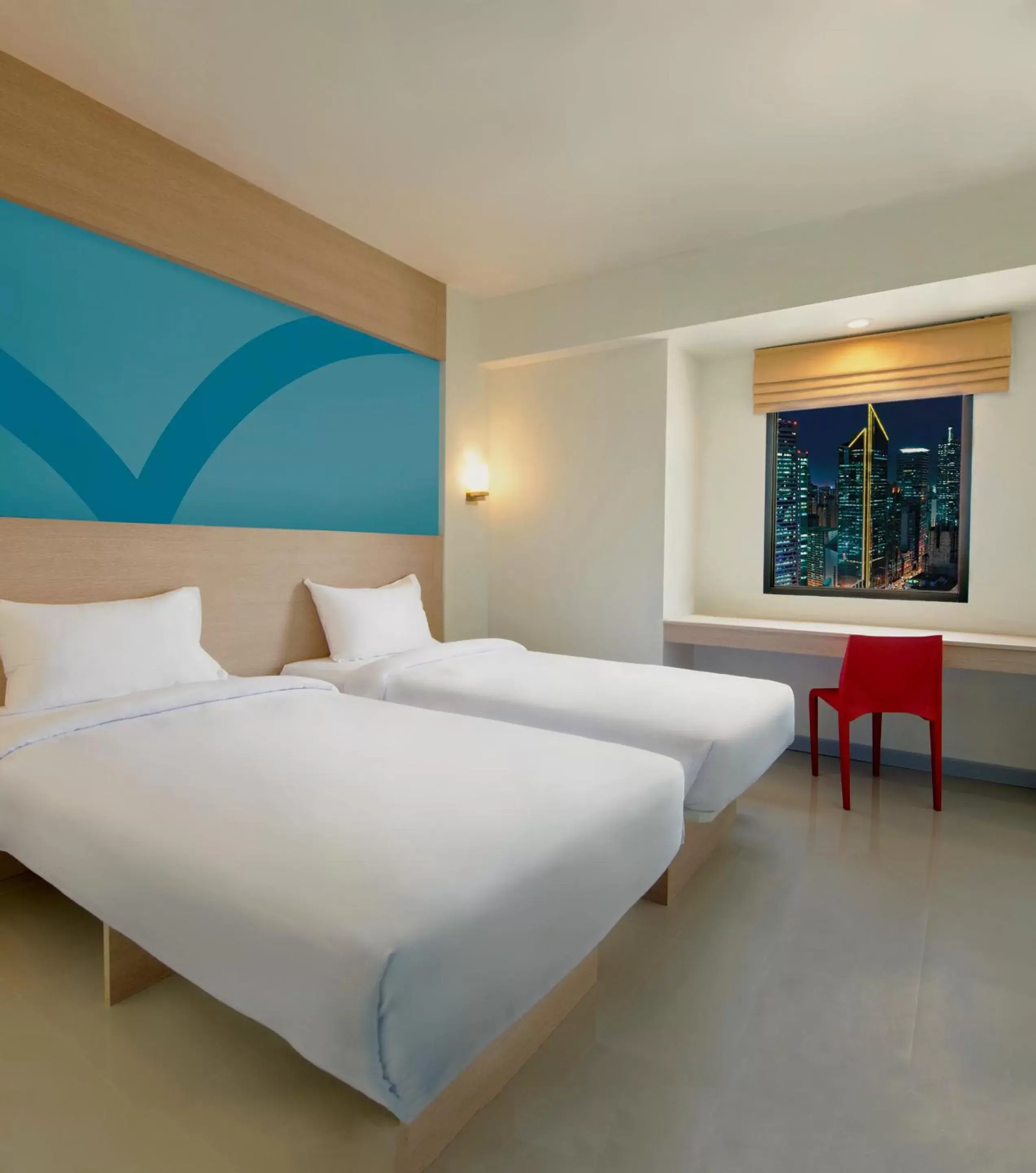 Night, Bed in Hop Inn Hotel Makati Avenue Manila