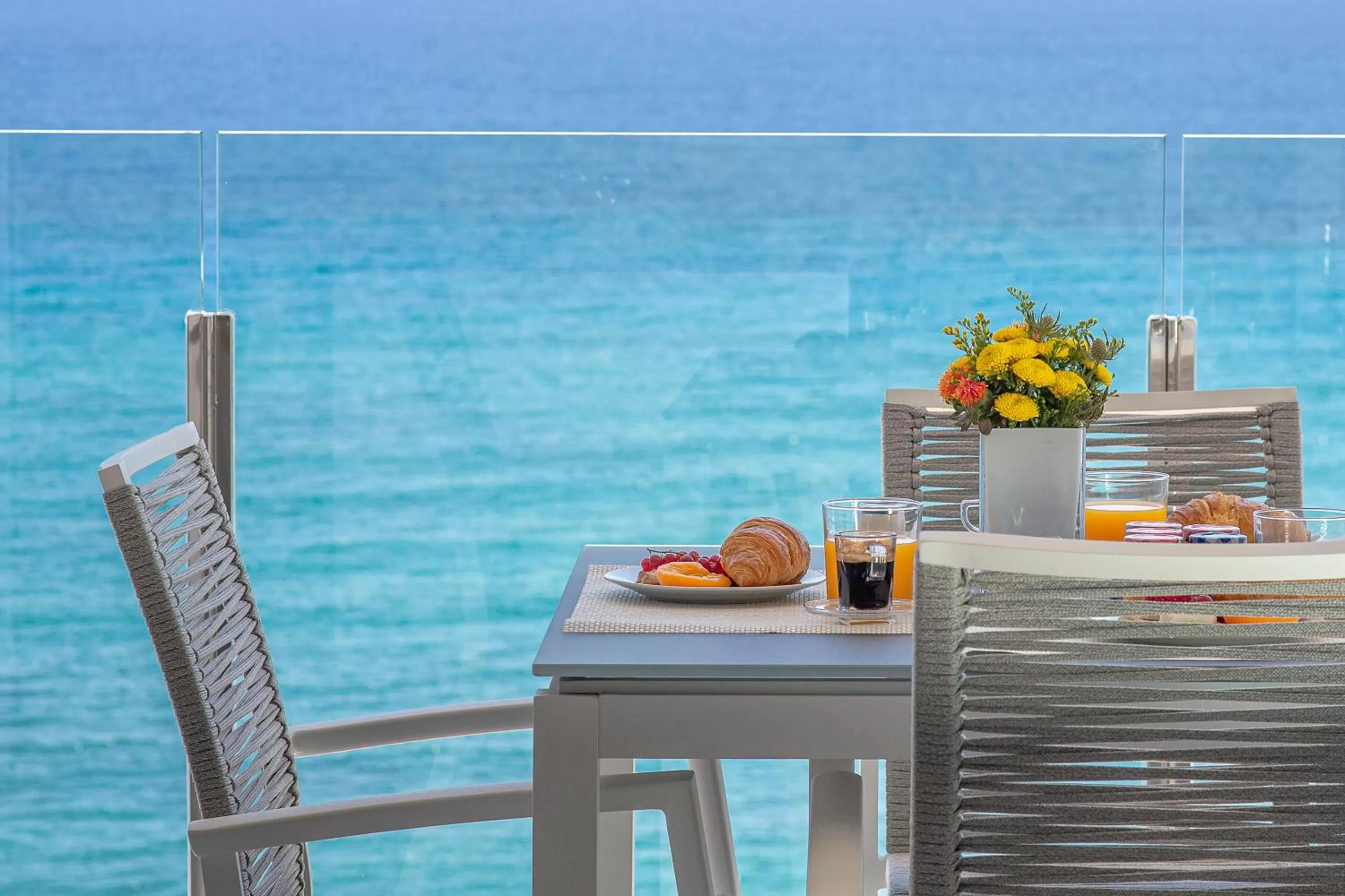 Balcony/Terrace in Blue Line Apartment Hotel - Be Line Group