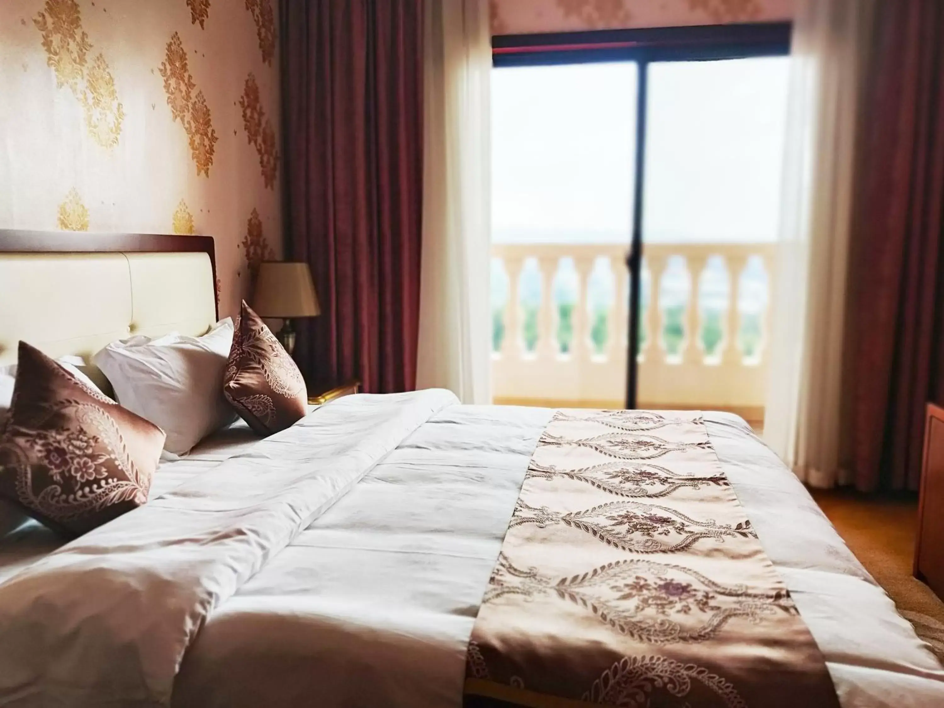 Double Room with Private Bathroom - single occupancy in Golden Peacock Hotel Blantyre Double Room with Private Bathroom - single occupancy in Golden Peacock Hotel Blantyre