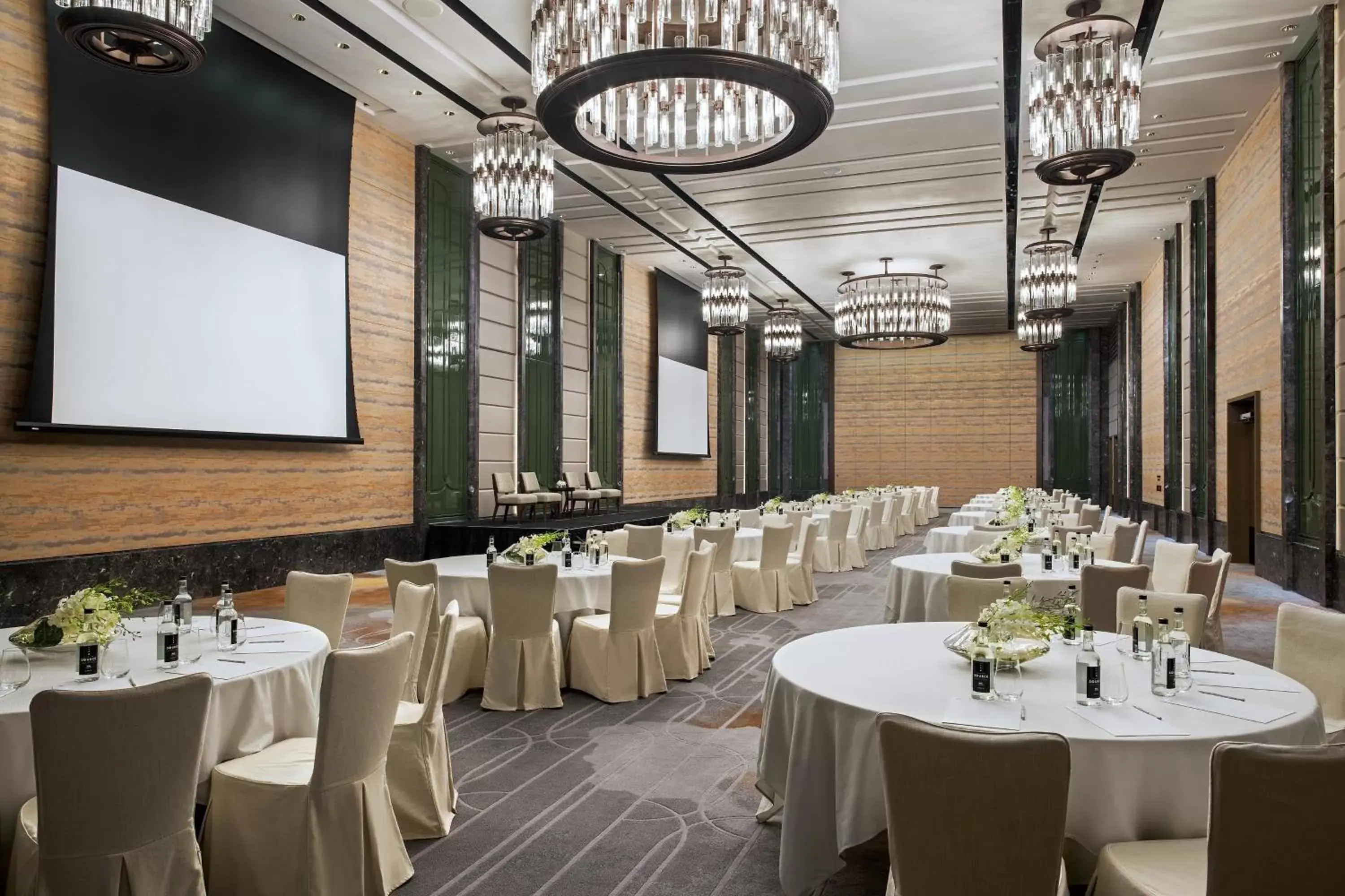Meeting/conference room in The St. Regis Hong Kong