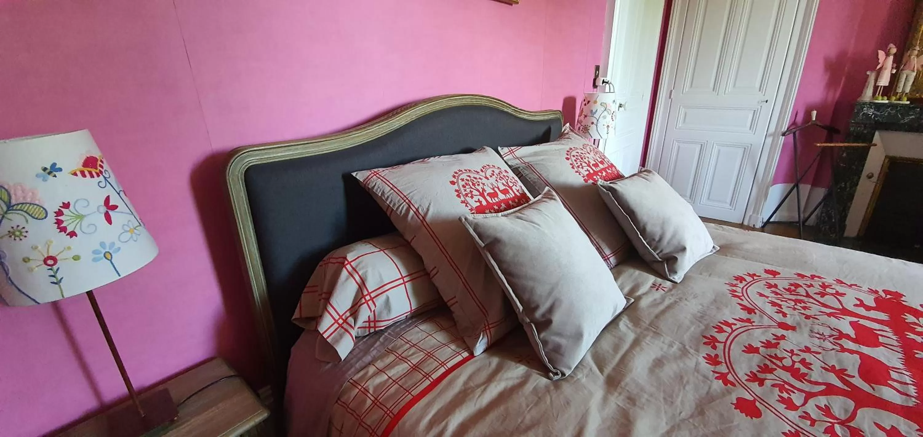 Bed in Villa Primerose