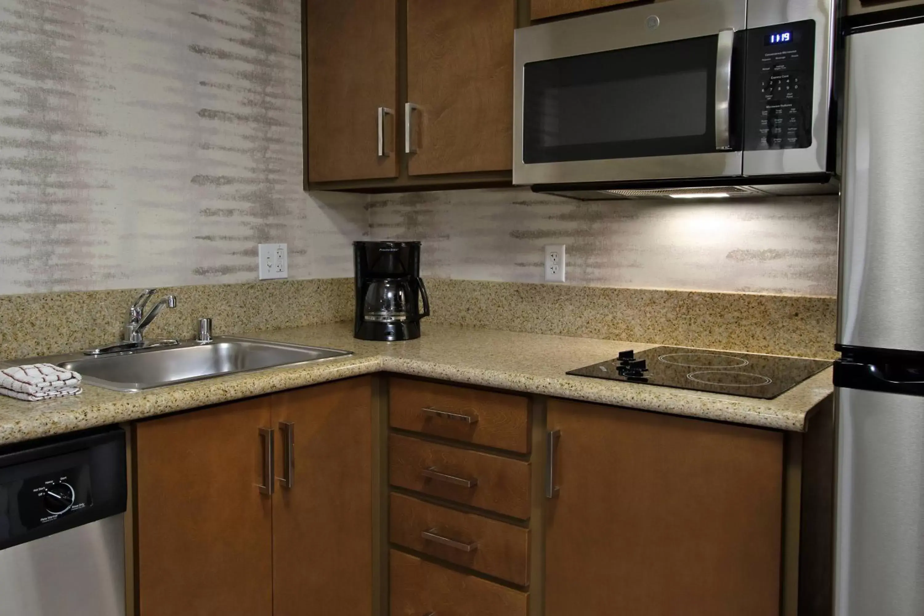 Kitchen or kitchenette, Kitchen/Kitchenette in Residence Inn Scottsdale North