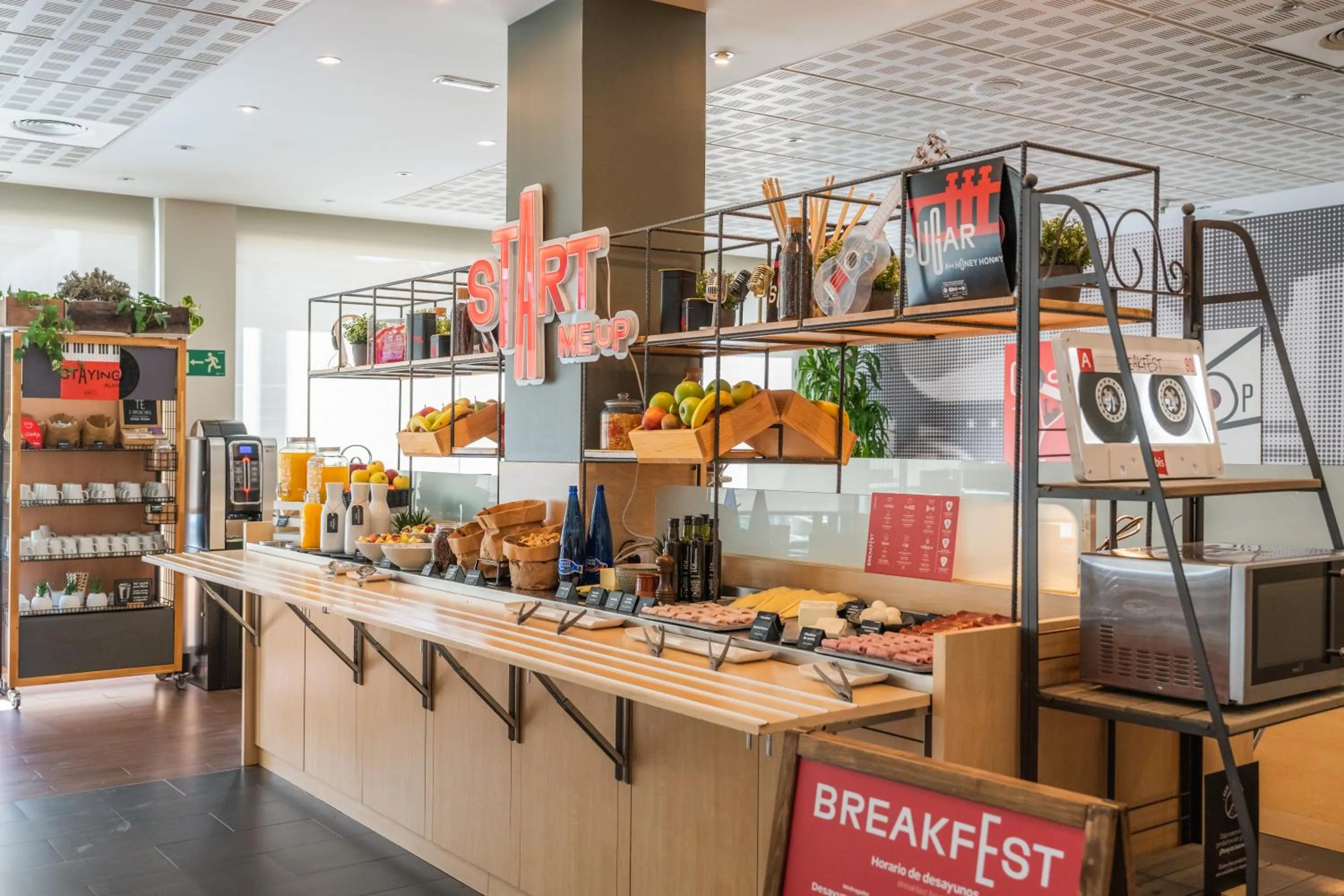 Breakfast in Ibis Madrid Alcobendas