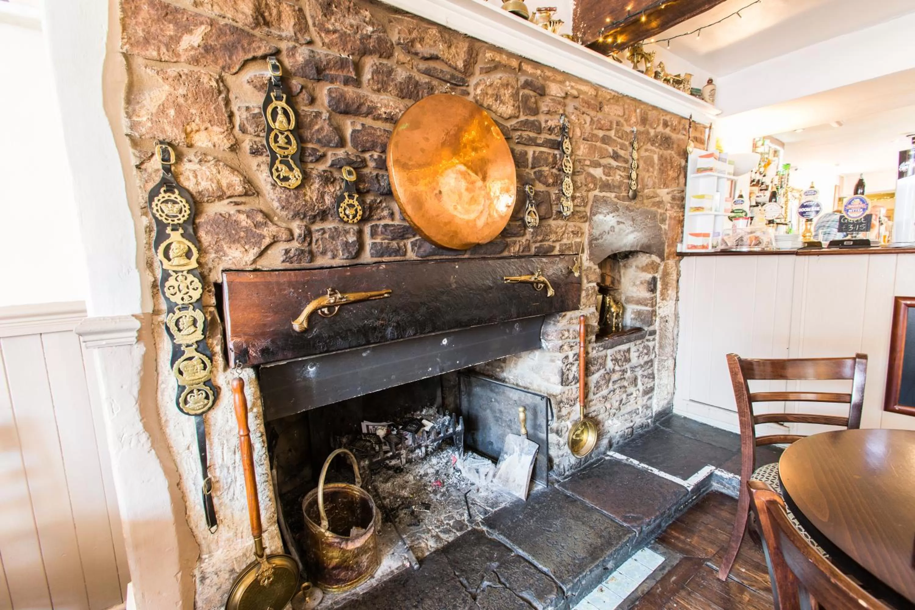 Decorative detail, BBQ Facilities in The Swan