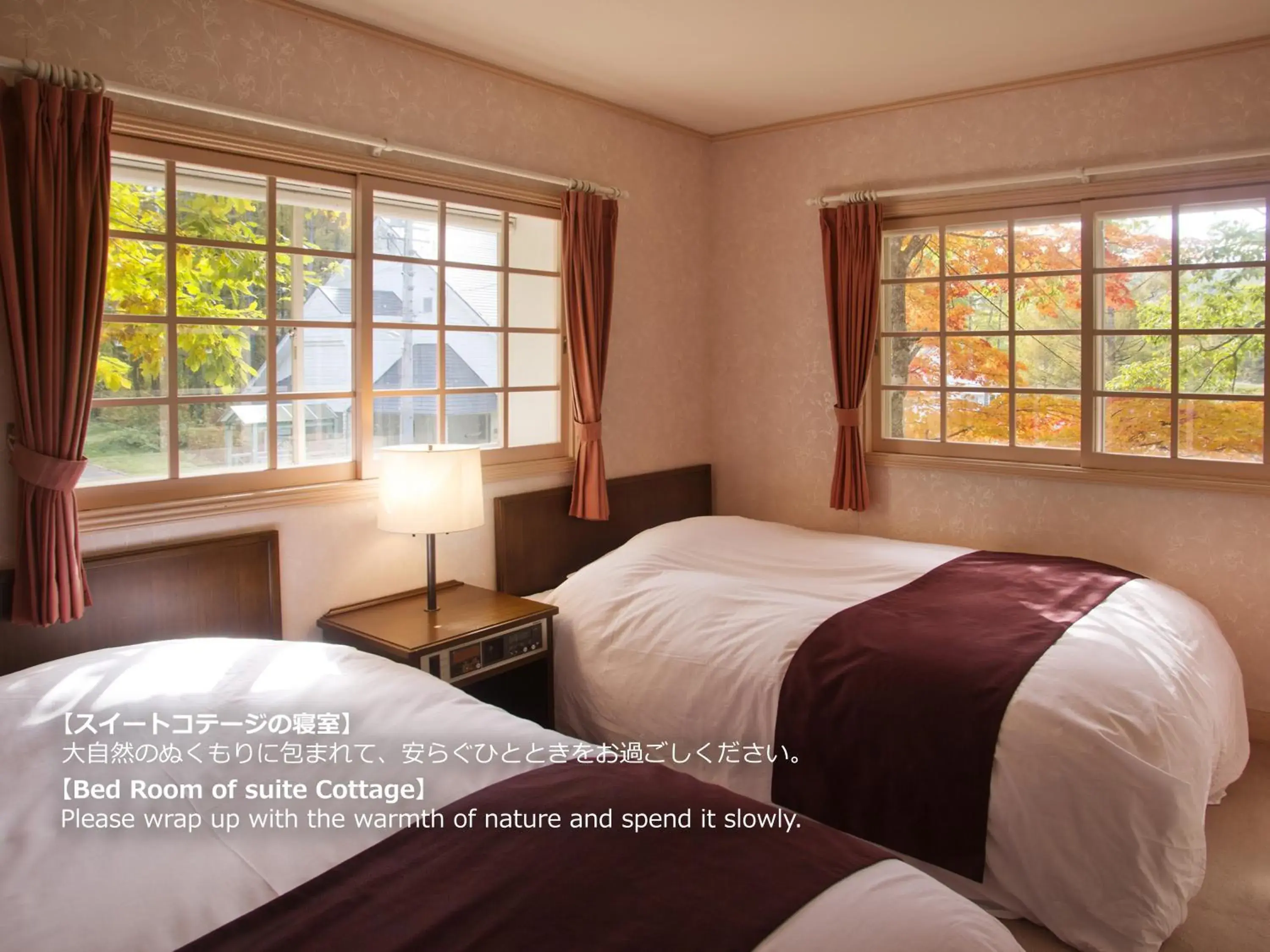 Photo of the whole room, Bed in Resort Villa Takayama