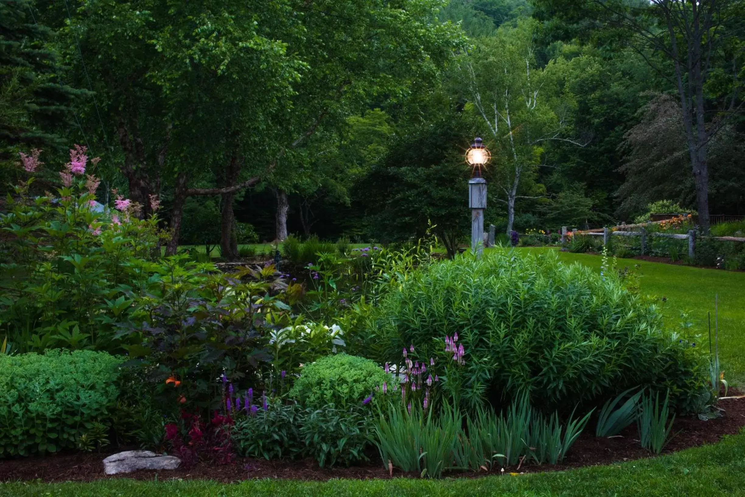 Garden in Four Columns Inn