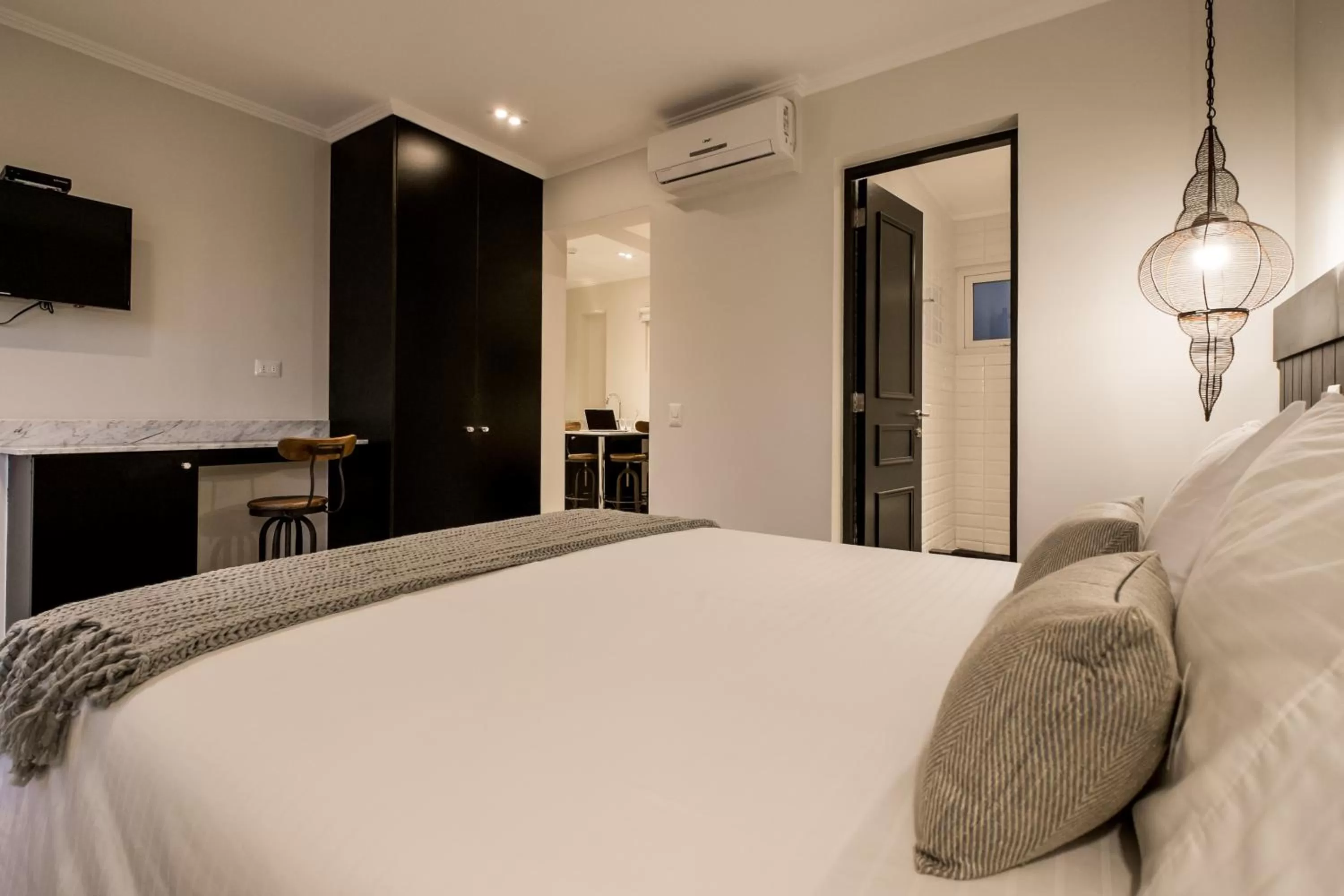 Bedroom, Bed in Apart Hotel B