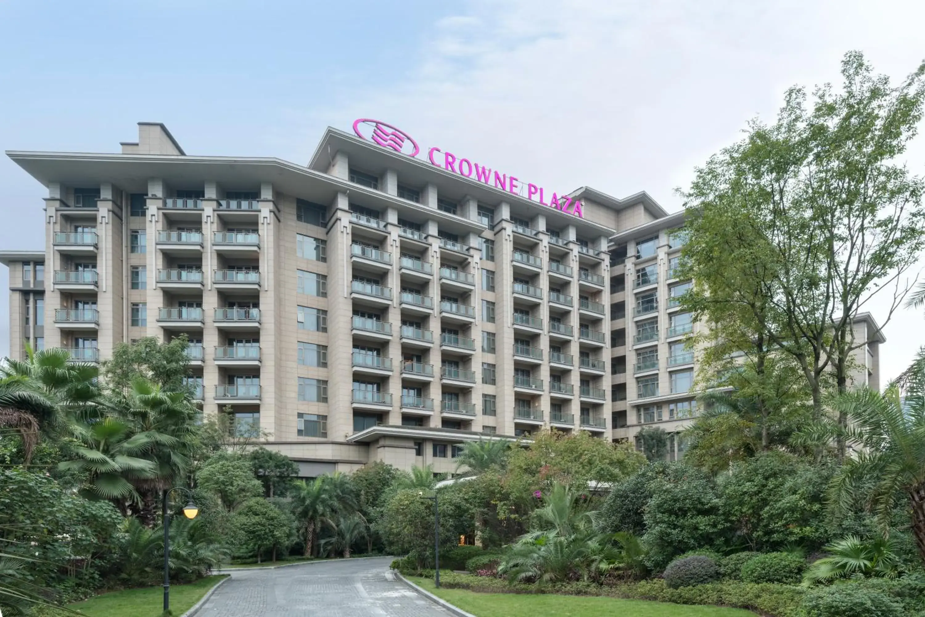 Property building in Crowne Plaza Chongqing New North Zone, an IHG Hotel