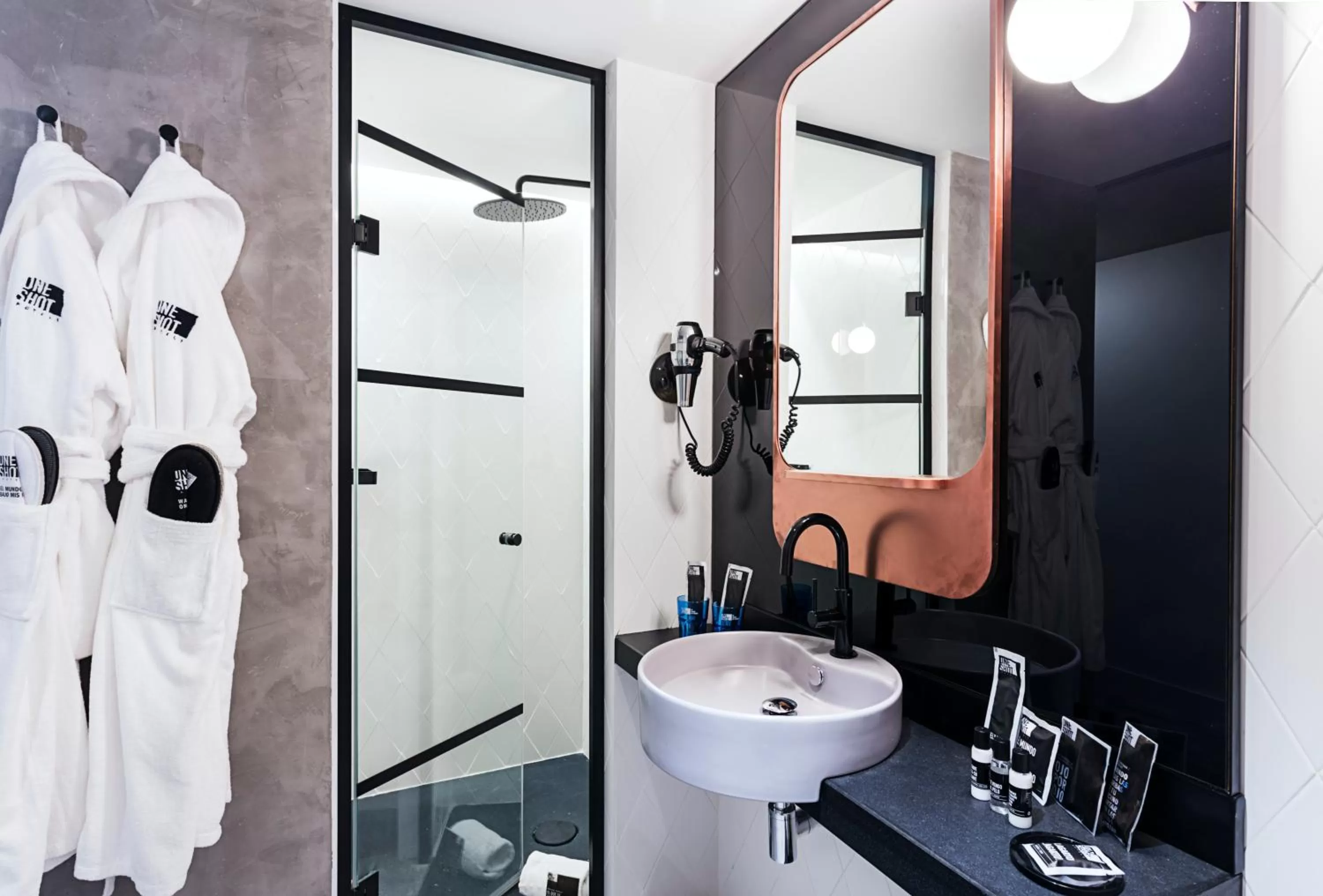 Shower in One Shot Tabakalera House