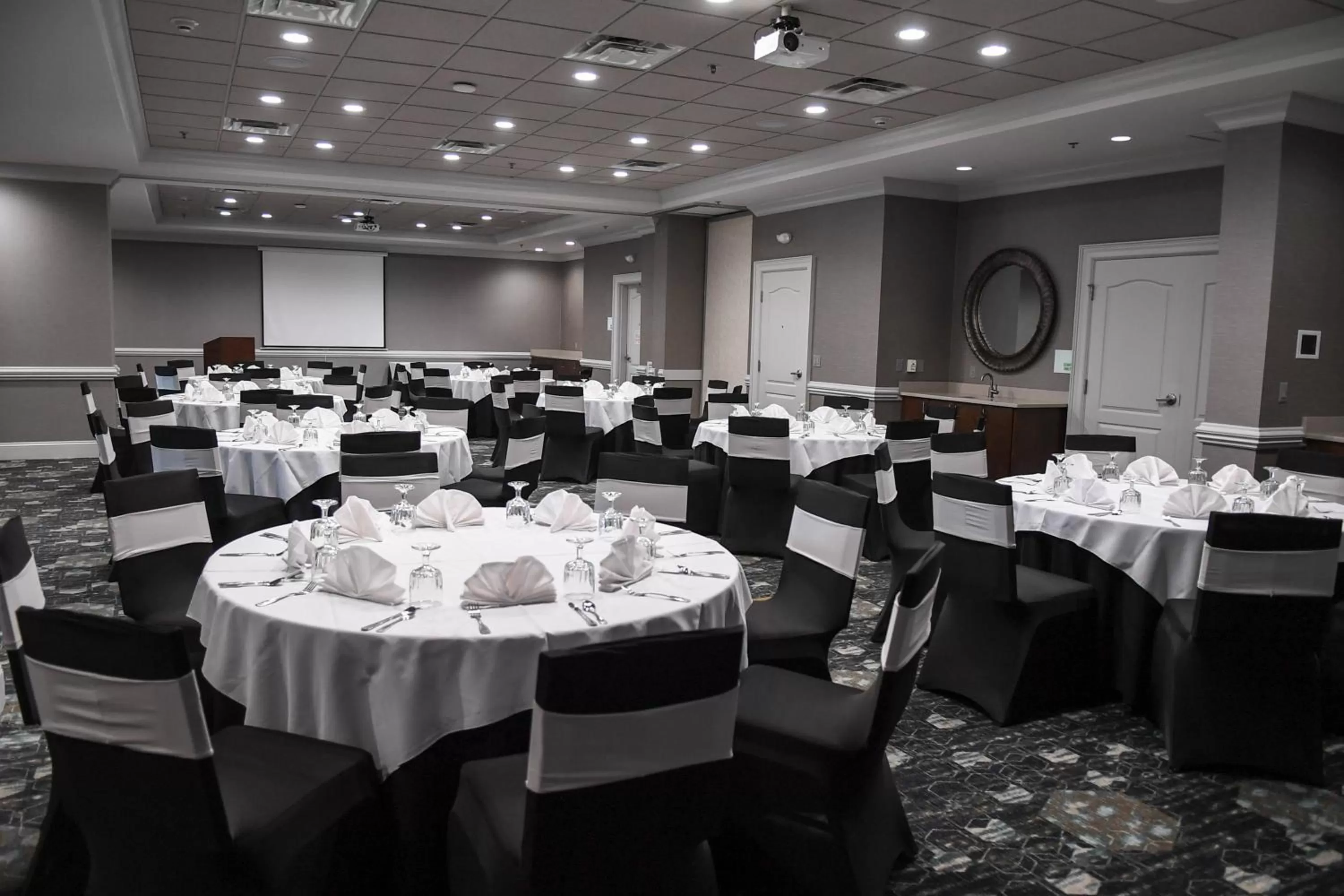 Banquet/Function facilities in Holiday Inn Valdosta Conference Center by IHG