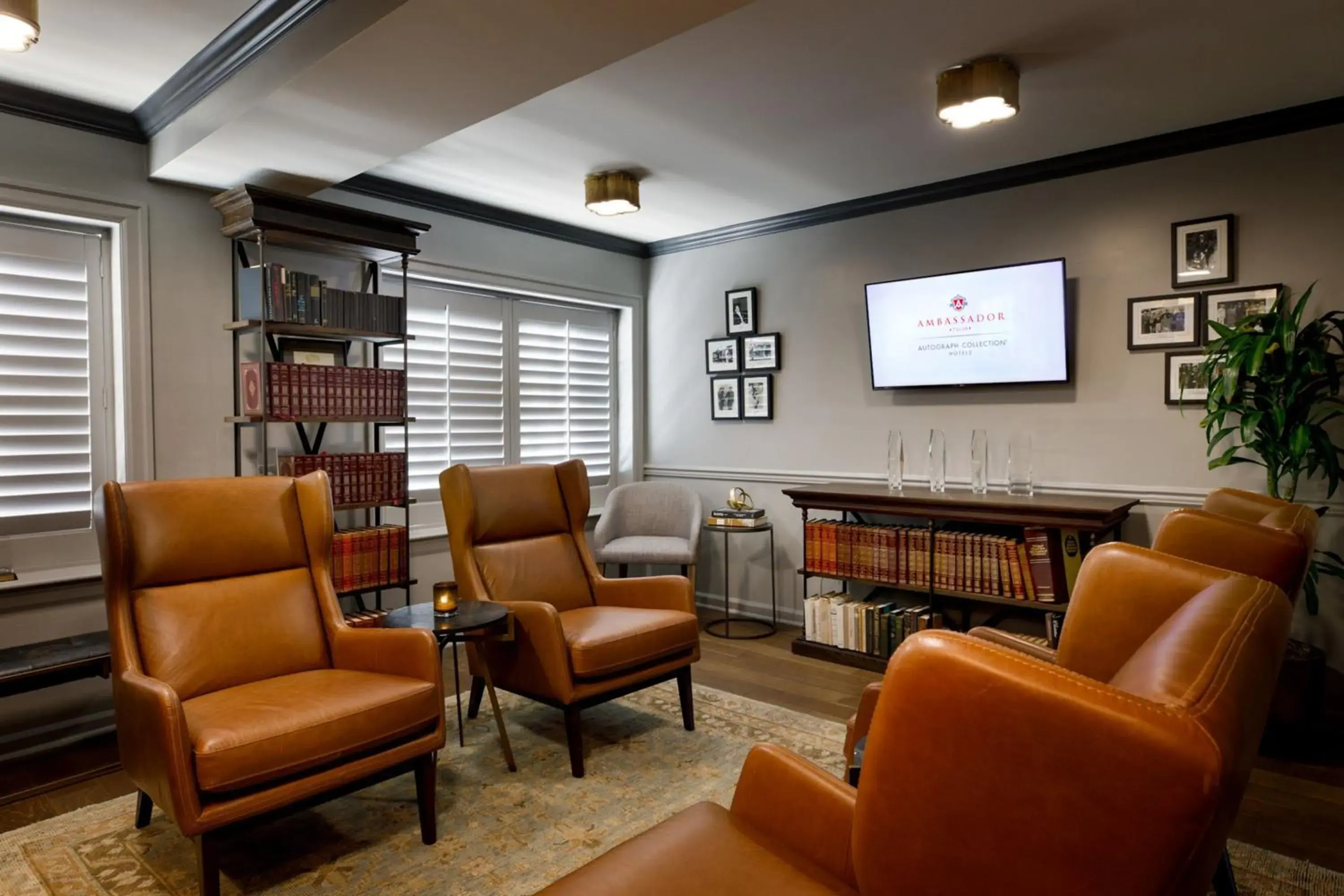 Other, Seating Area in Ambassador Hotel Tulsa, Autograph Collection