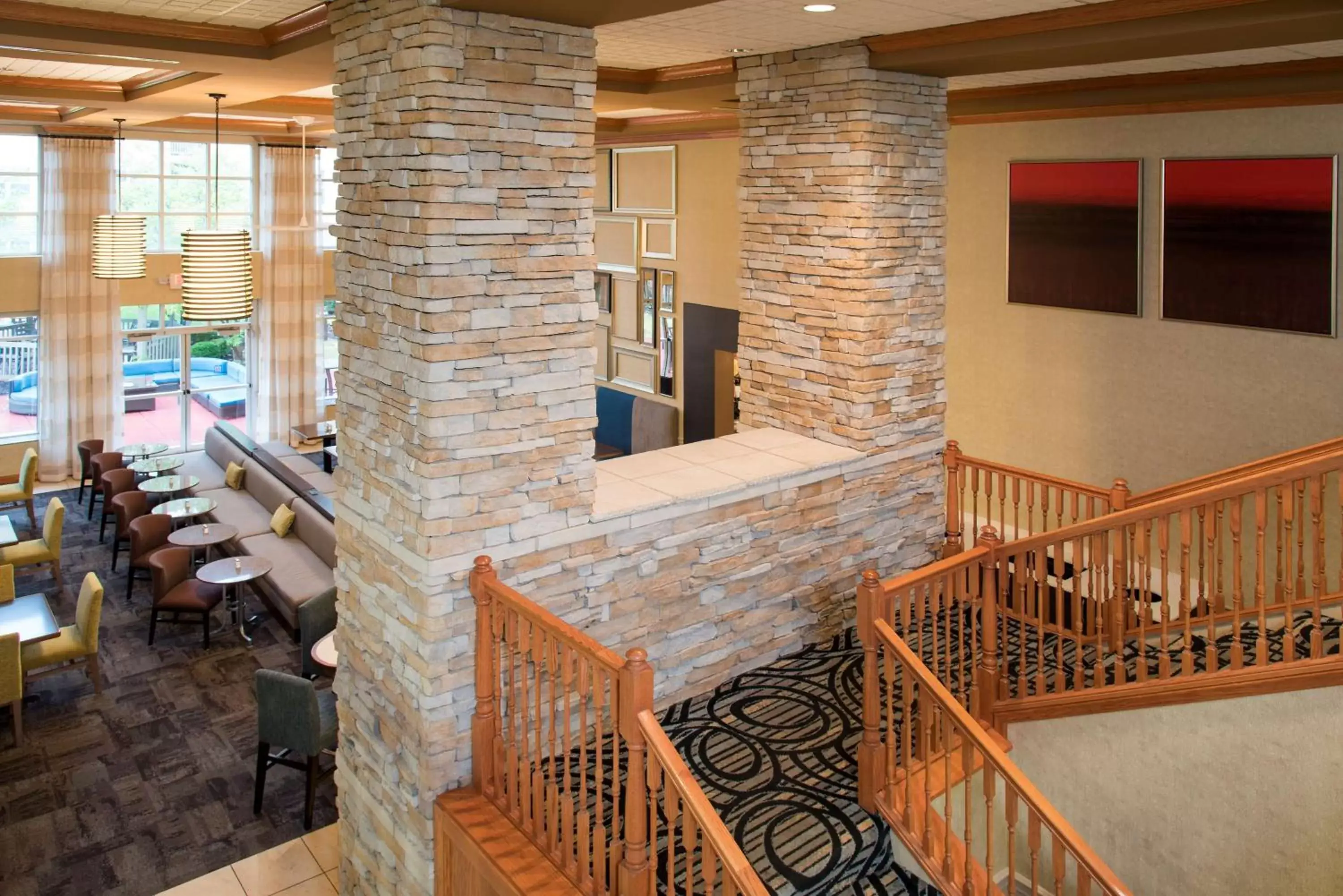 Dining area in Homewood Suites Columbus - Airport