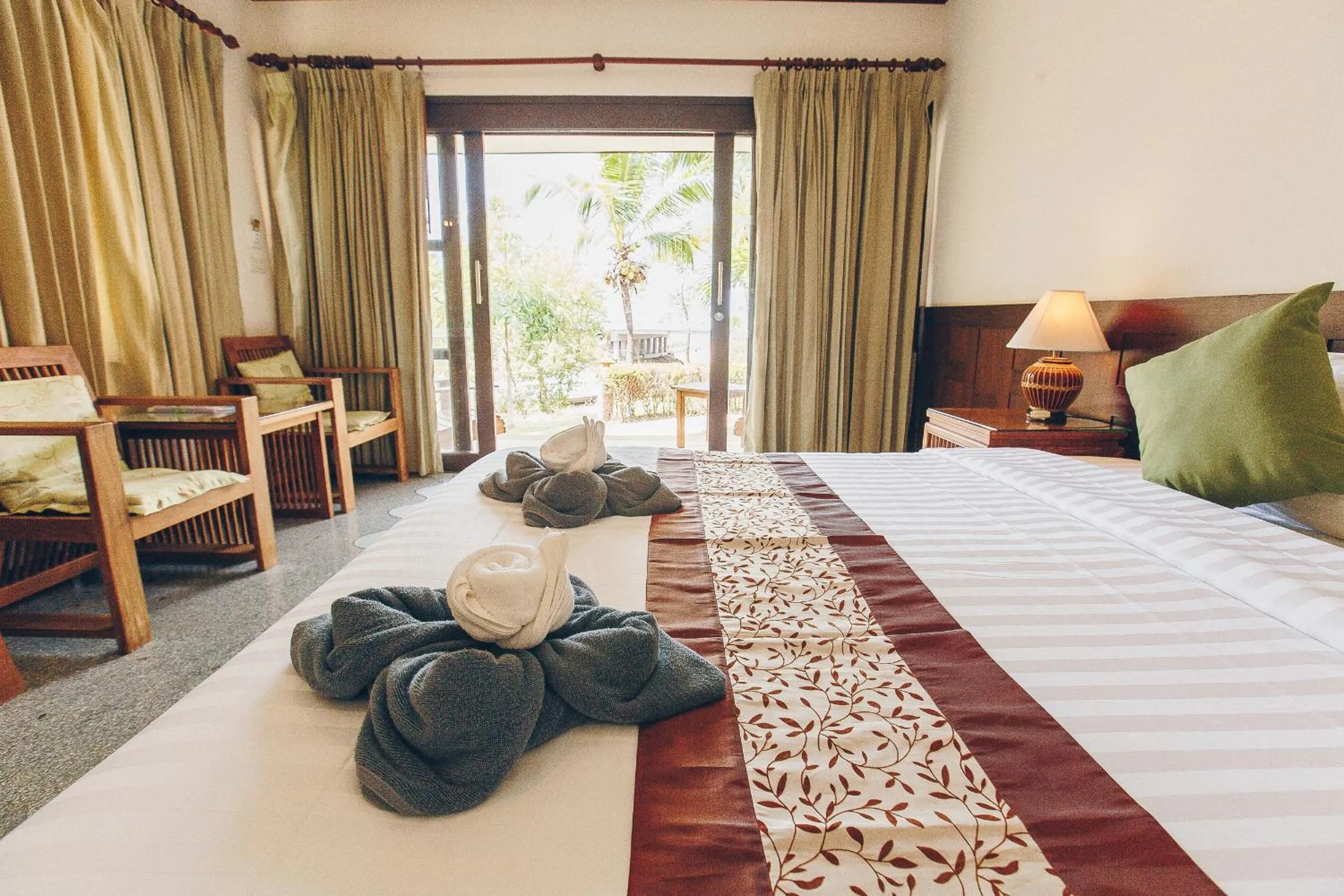Bed in Krabi Sands Resort