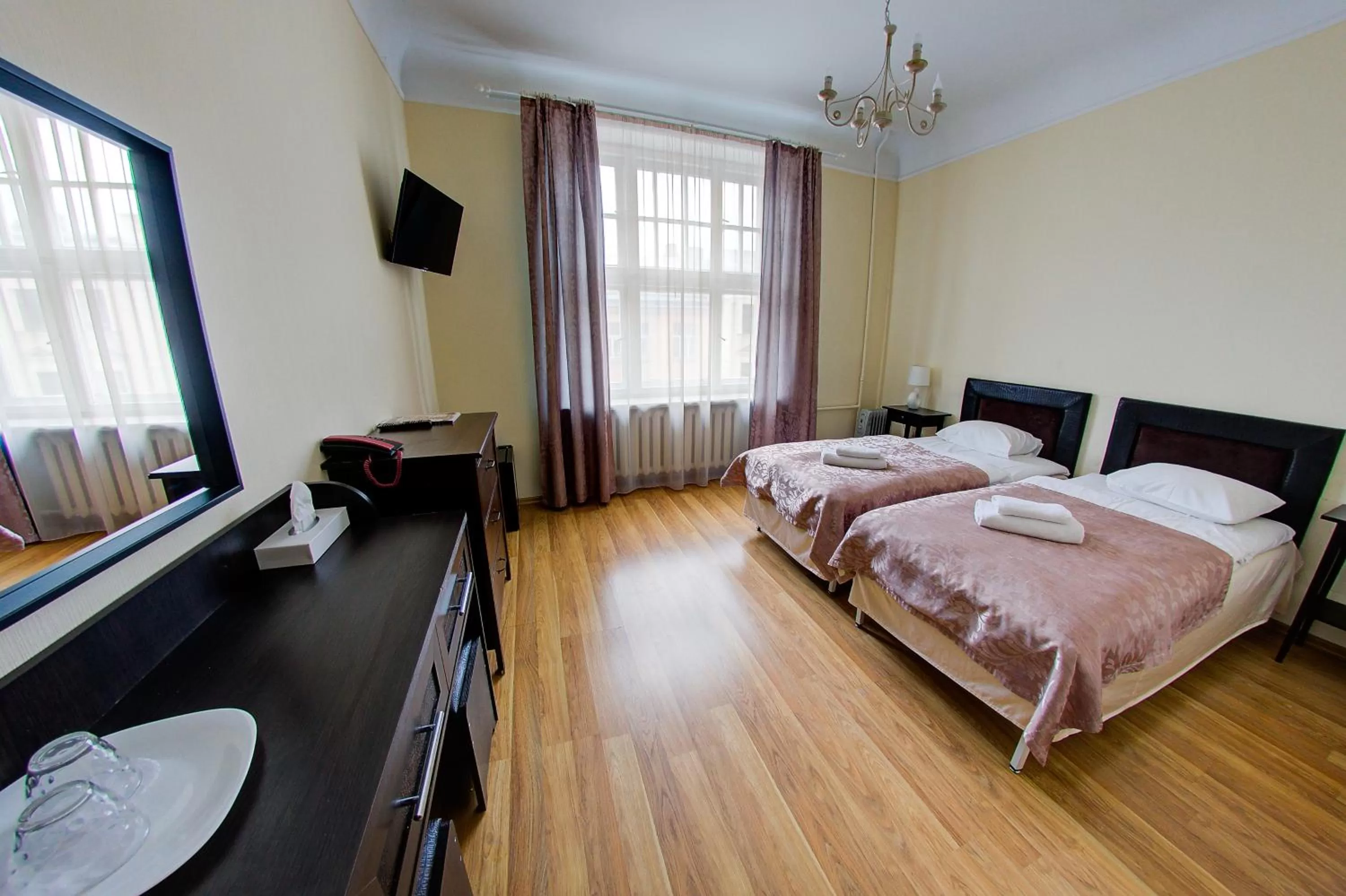 Photo of the whole room, Bed in Viktorija