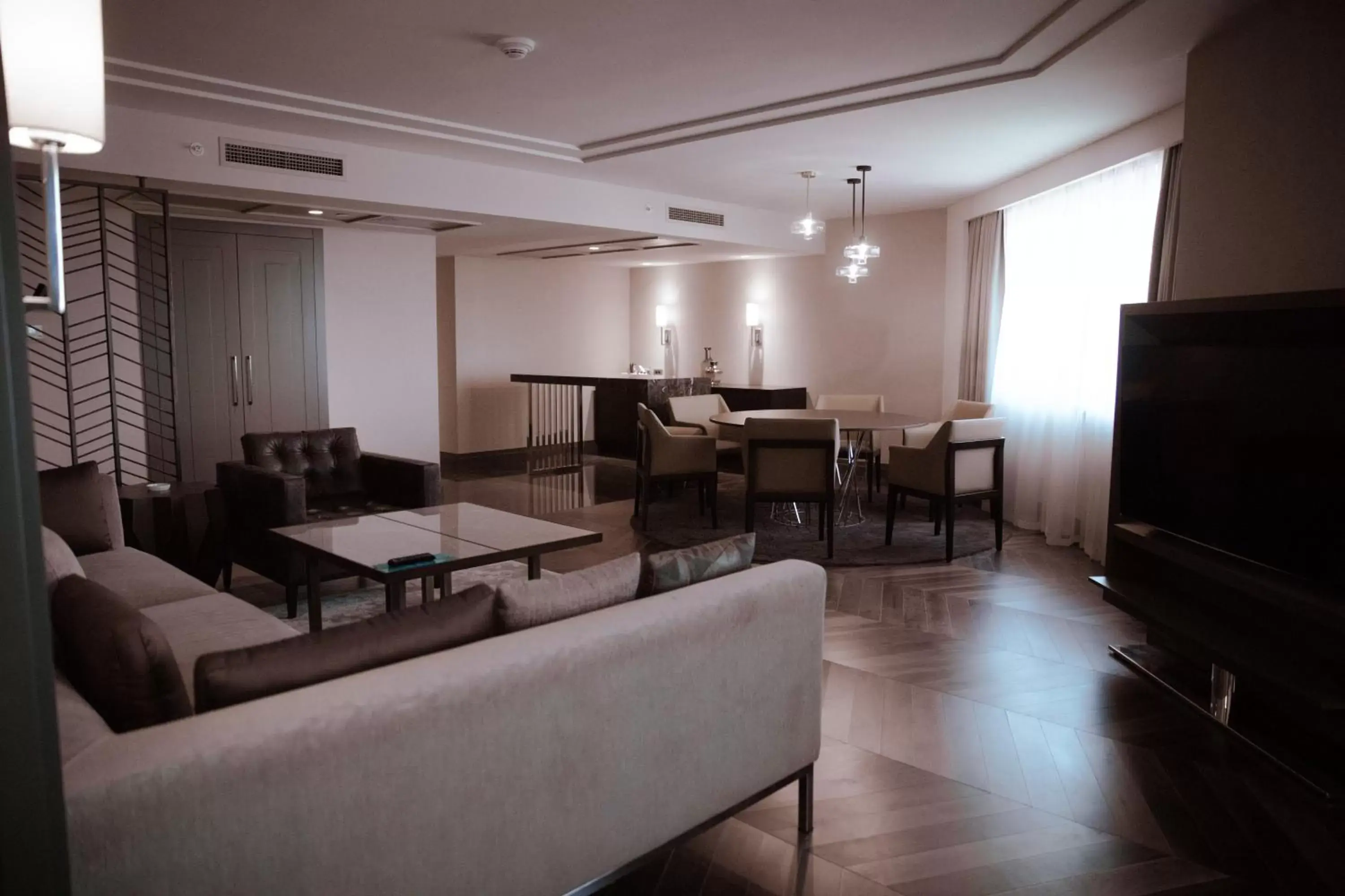 Living room, Lounge/Bar in International Hotel Tashkent