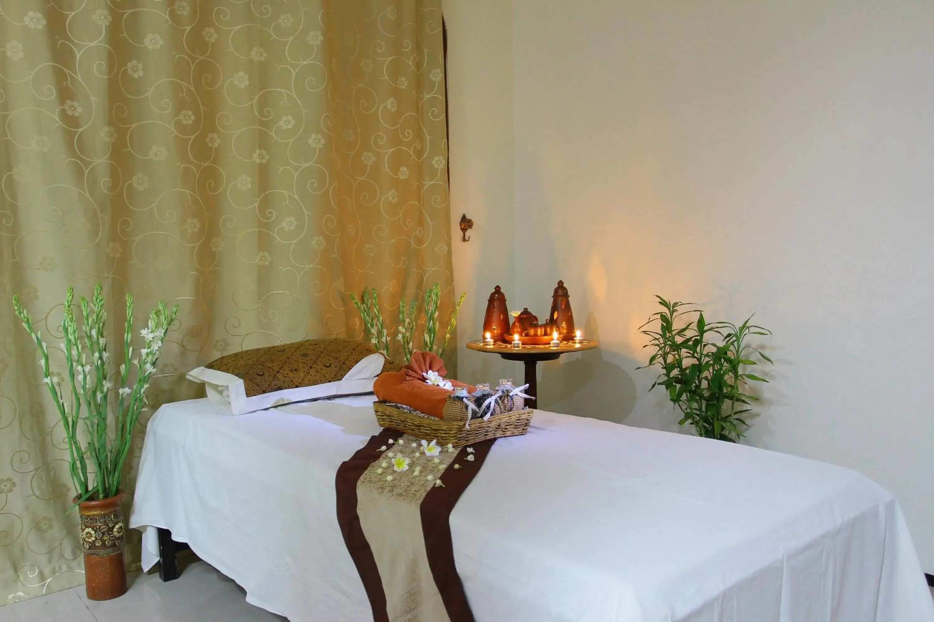 Spa and wellness centre/facilities, Room Photo in The Grand Palace Hotel Malang
