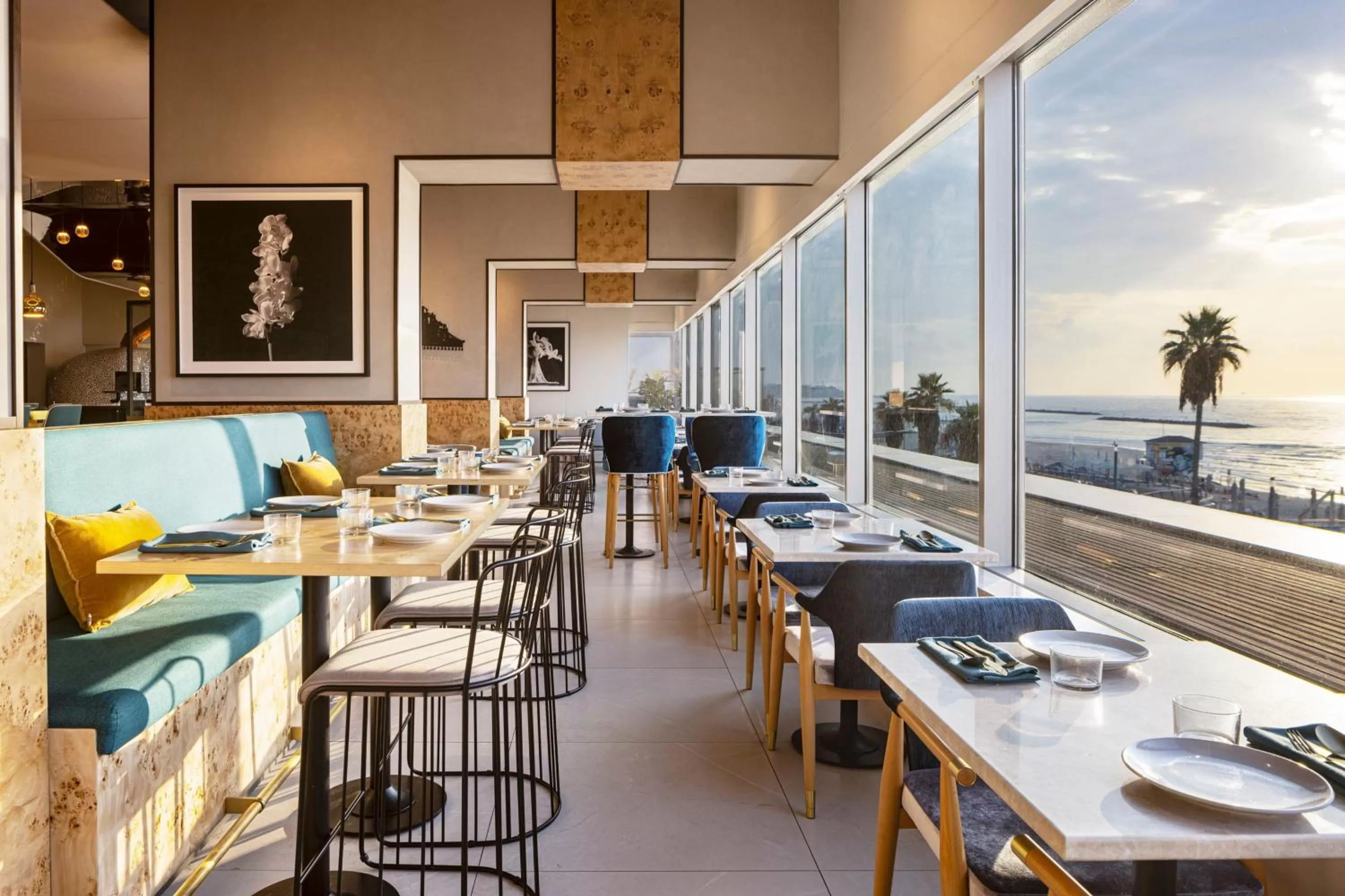 Restaurant/places to eat in Sheraton Grand Tel Aviv