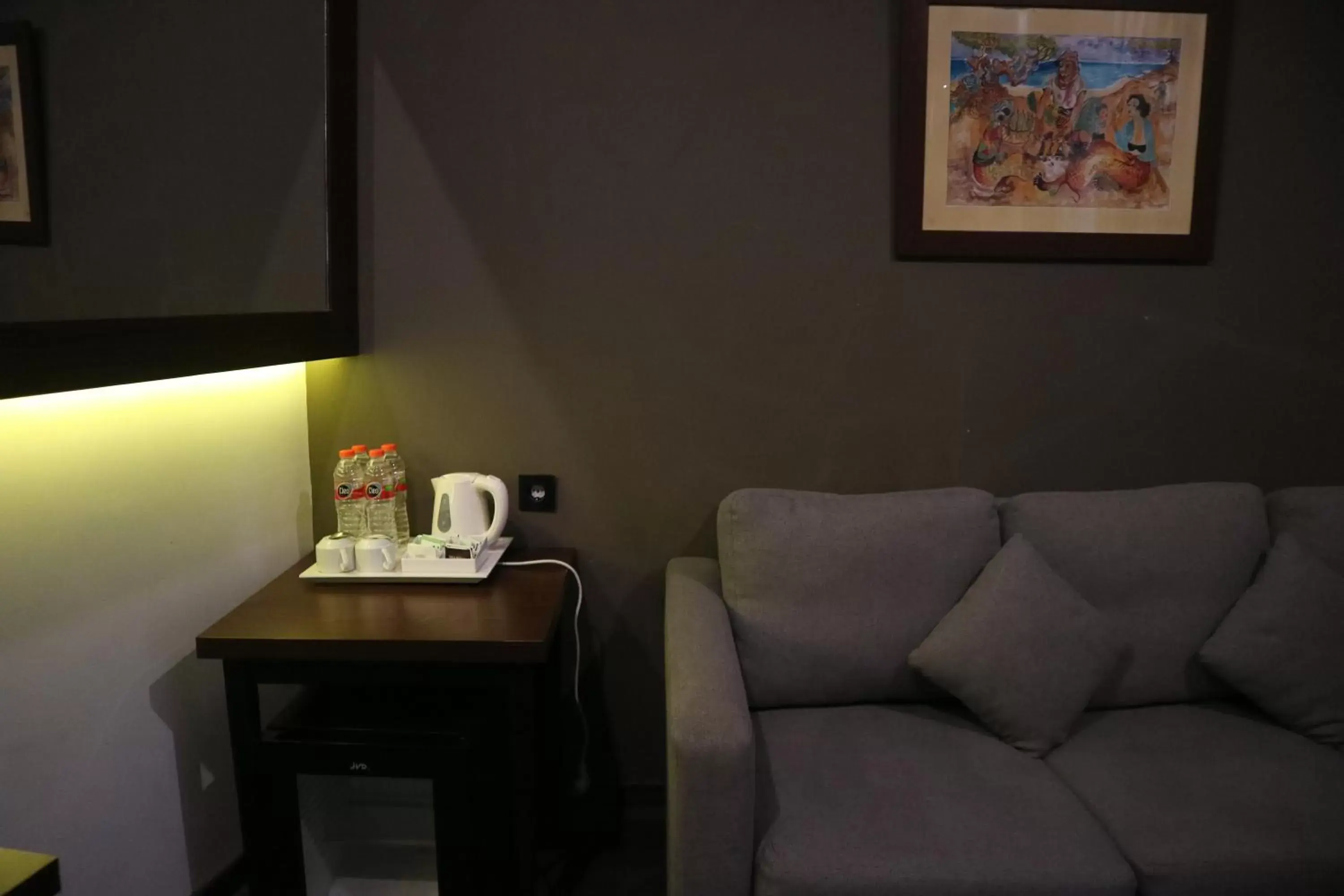 Coffee/tea facilities in Amanuba Hotel & Resort Rancamaya