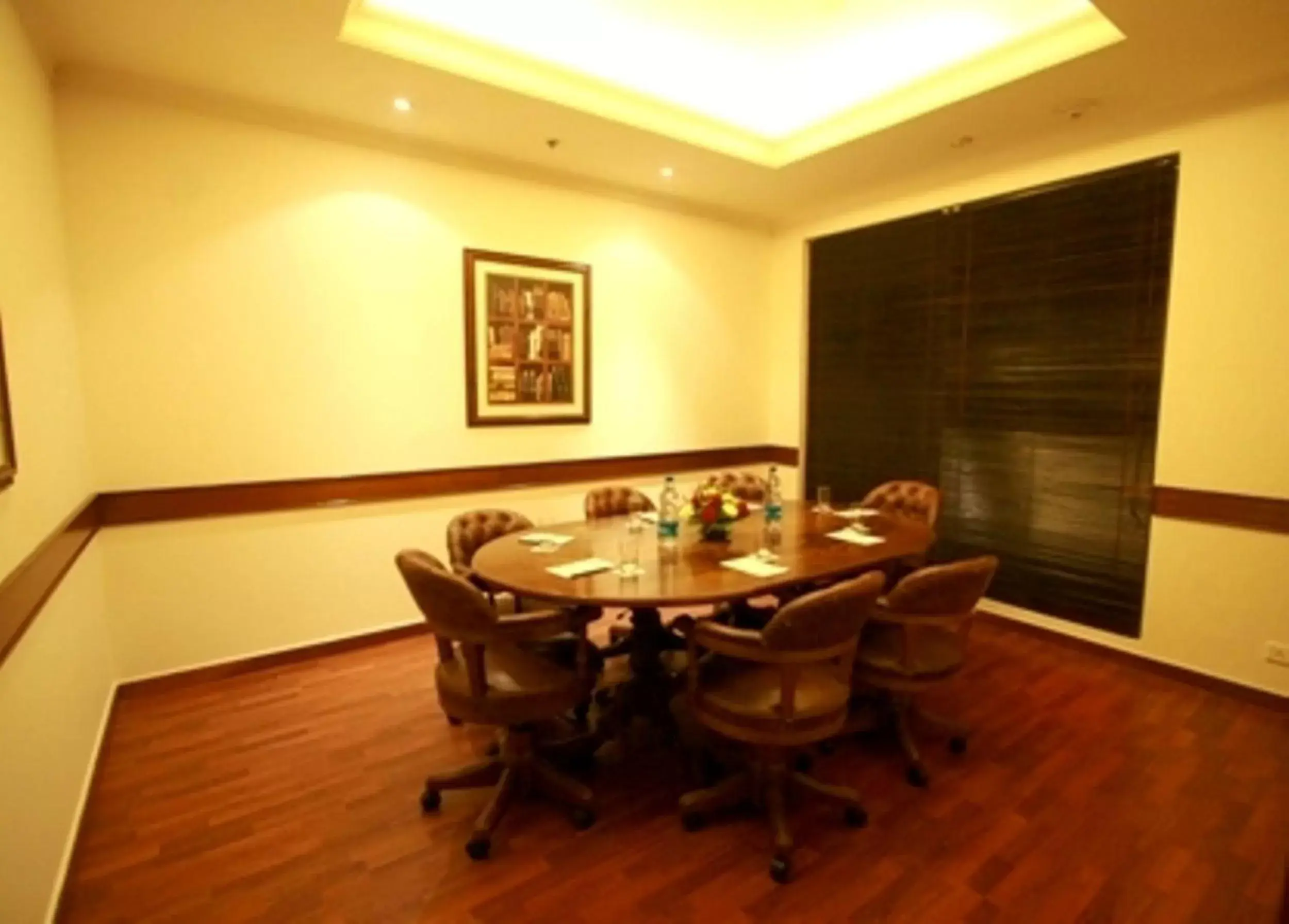 Business facilities in Radisson Hotel Jalandhar