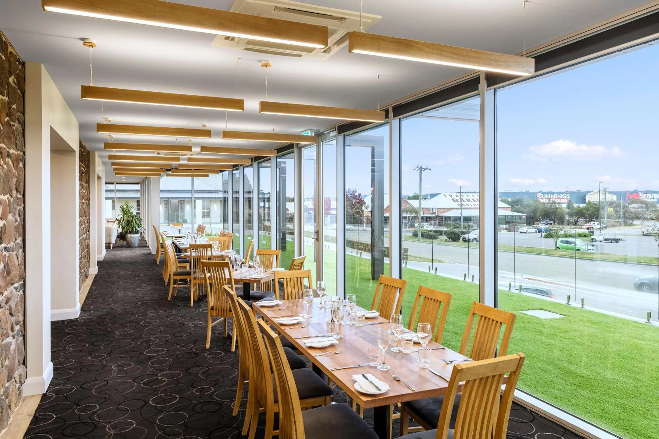 Restaurant/places to eat in Mercure Goulburn