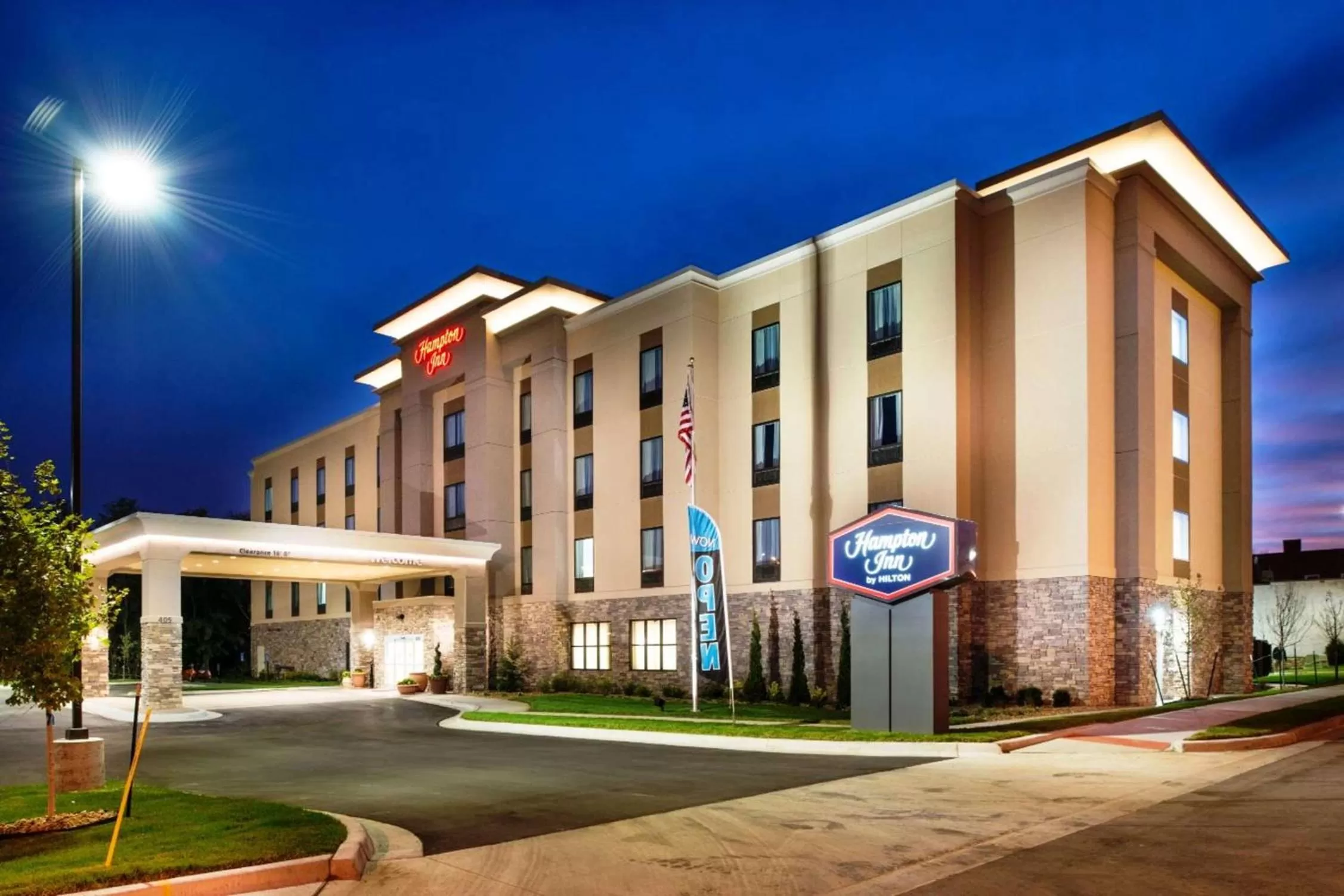Property building in Hampton Inn Leavenworth