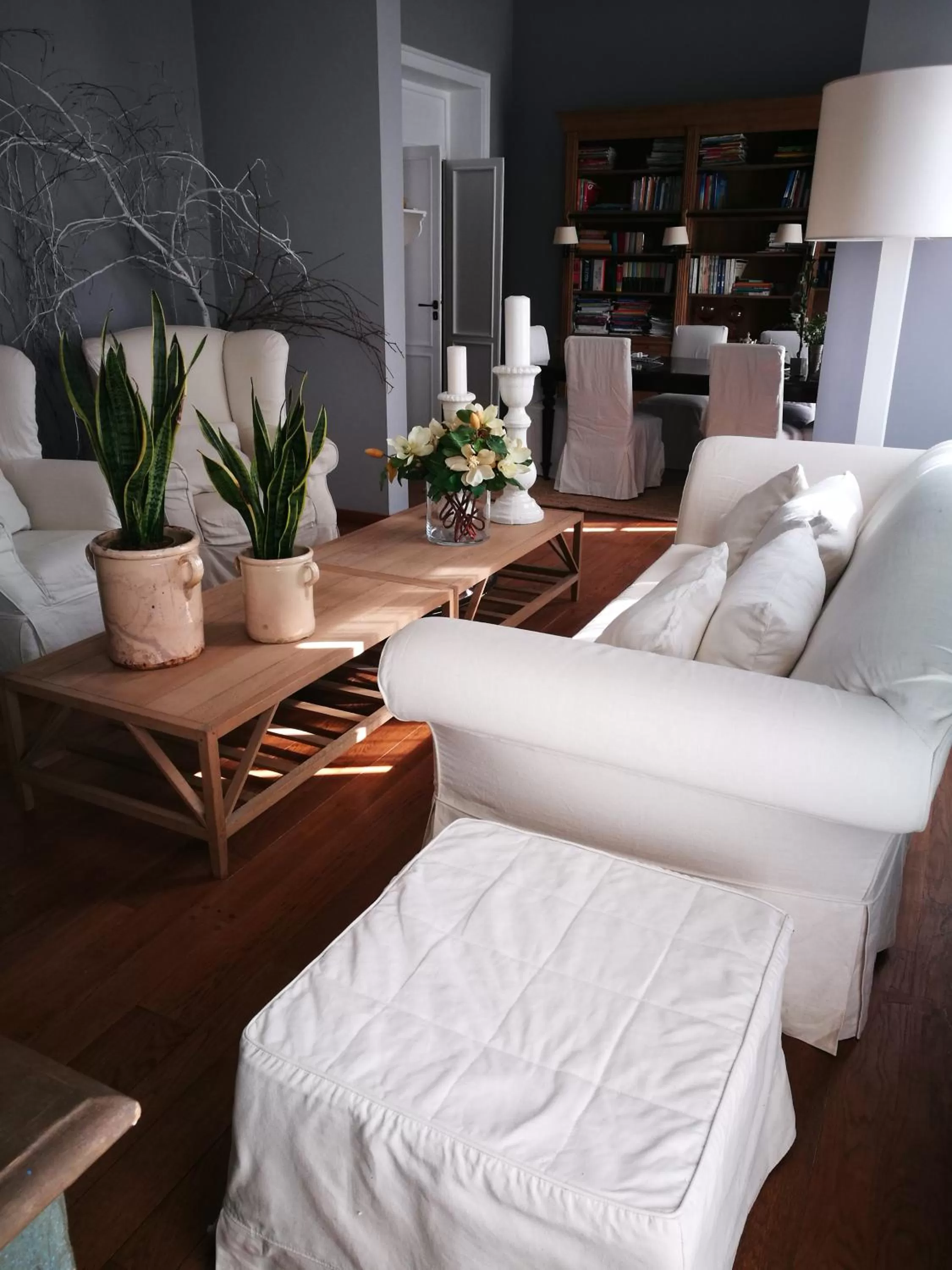 Communal lounge/ TV room, Seating Area in Al Massimo 36